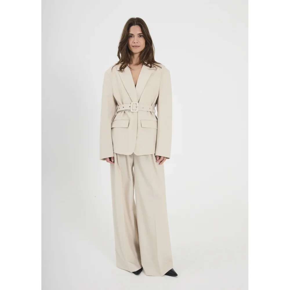 Alli pants in beige