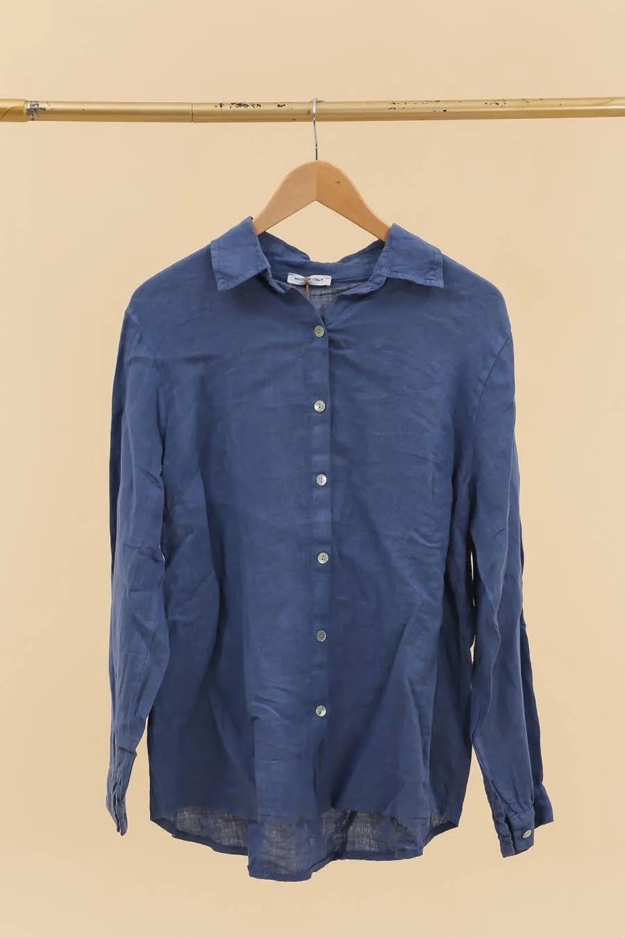 Malie linen shirt in jeans