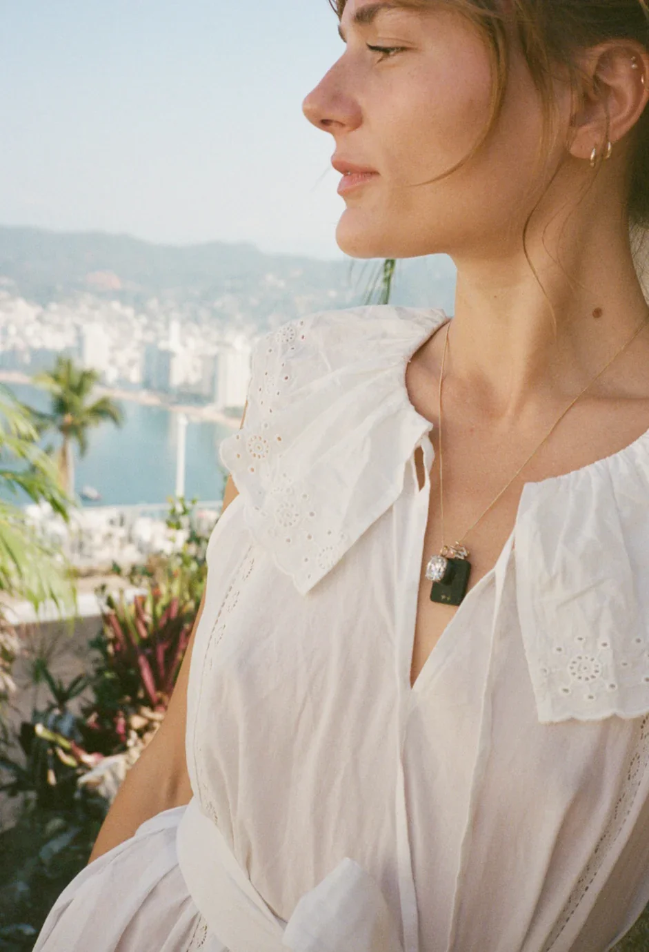 Sua White Embroidered Cotton Dress - 3