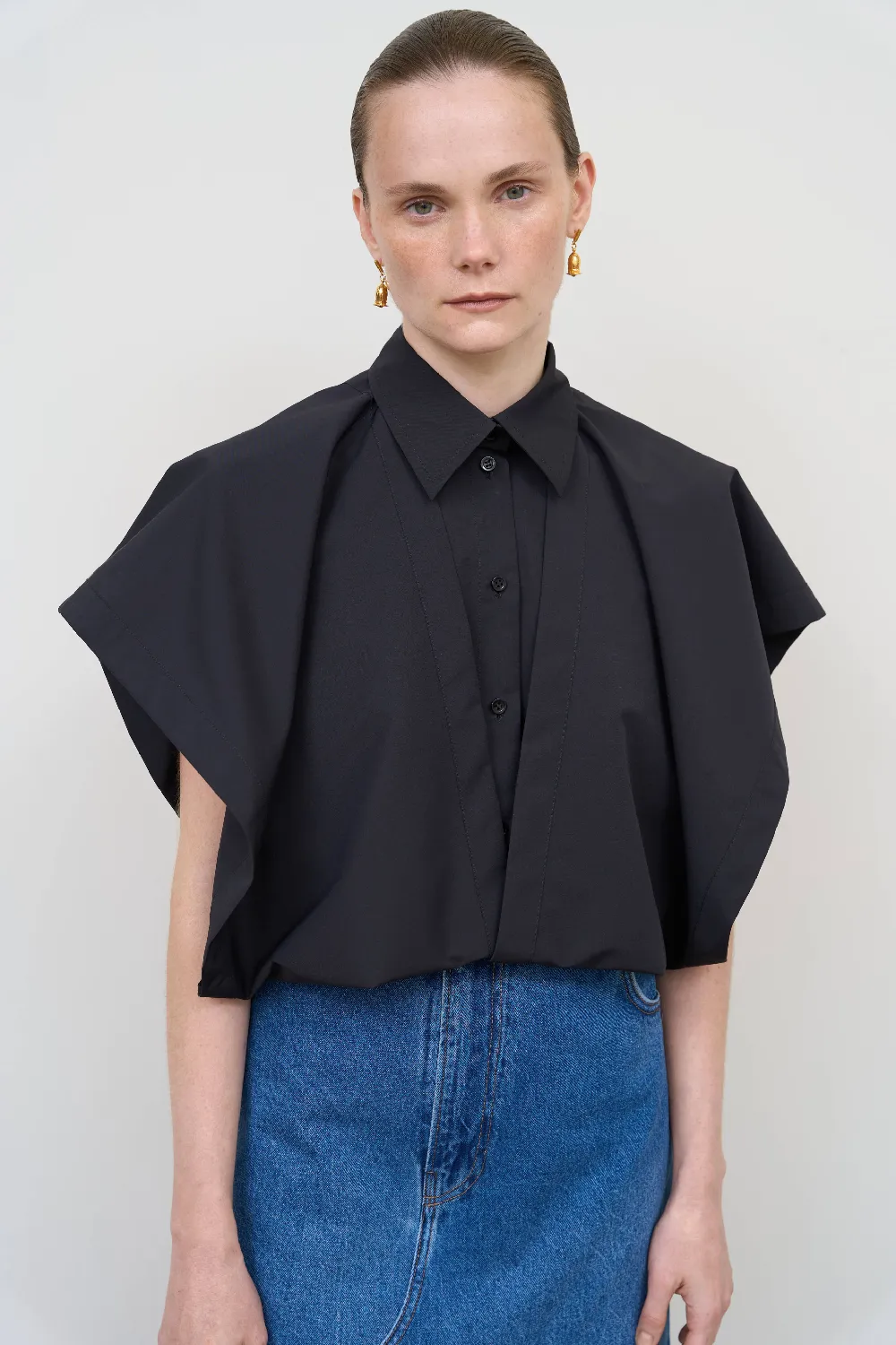 DECONSTRUCTED WOOL BLEND SHIRT IN BLACK