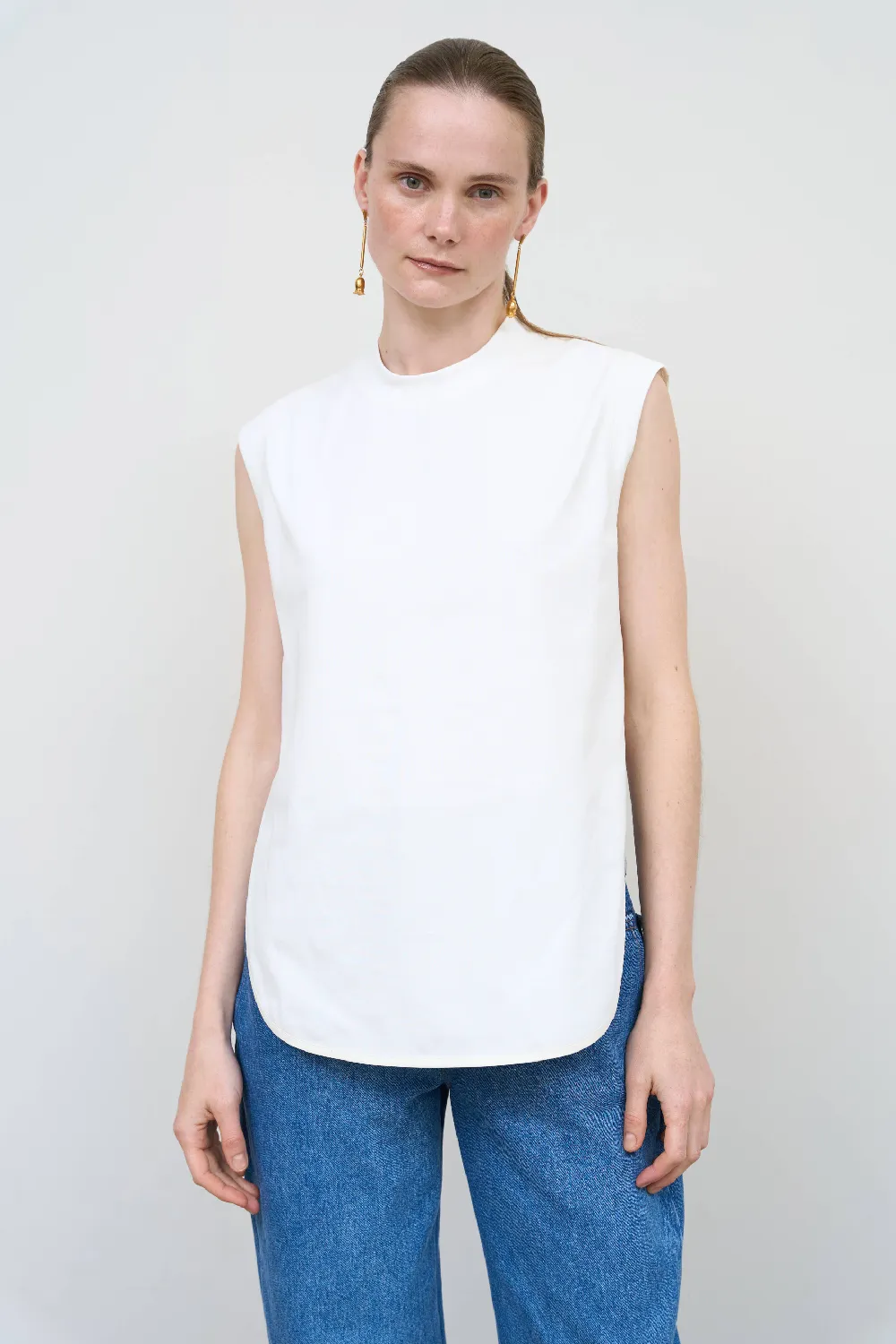 CRISS-CROSS BACK T-SHIRT