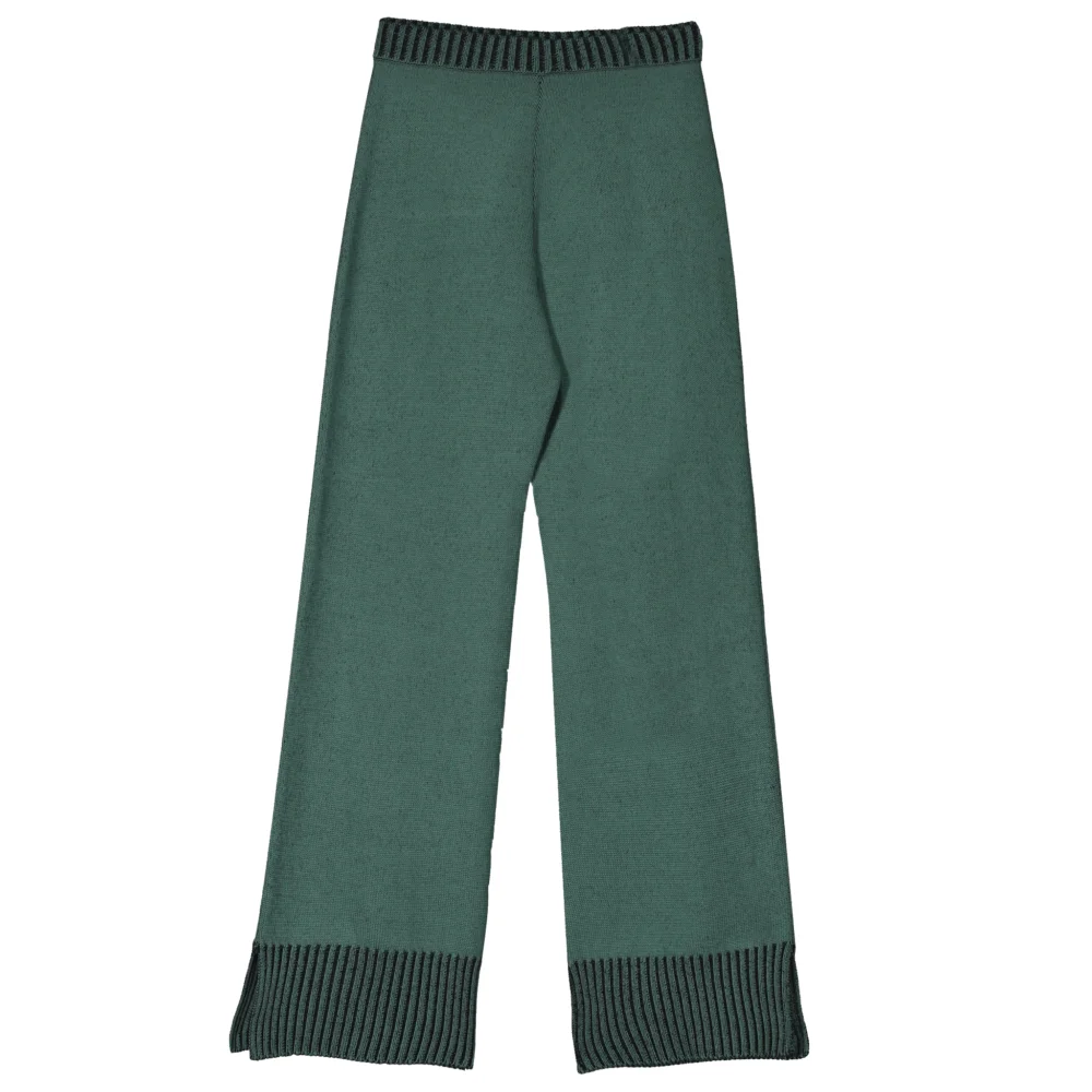 Mustang Green Pants