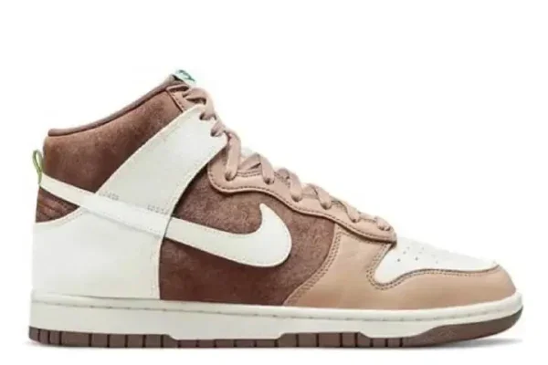 Dunk High Light Chocolate