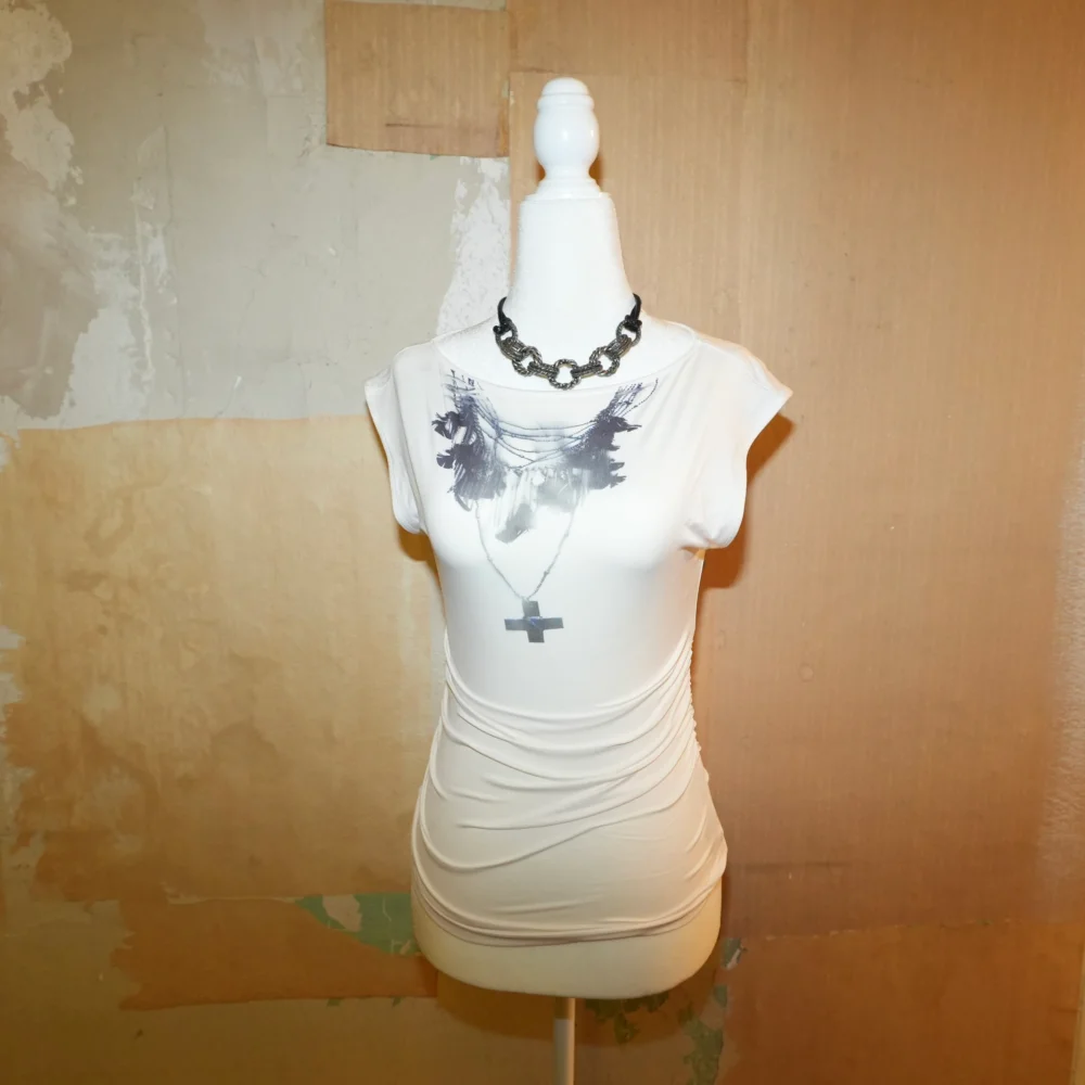 chains cowl neck