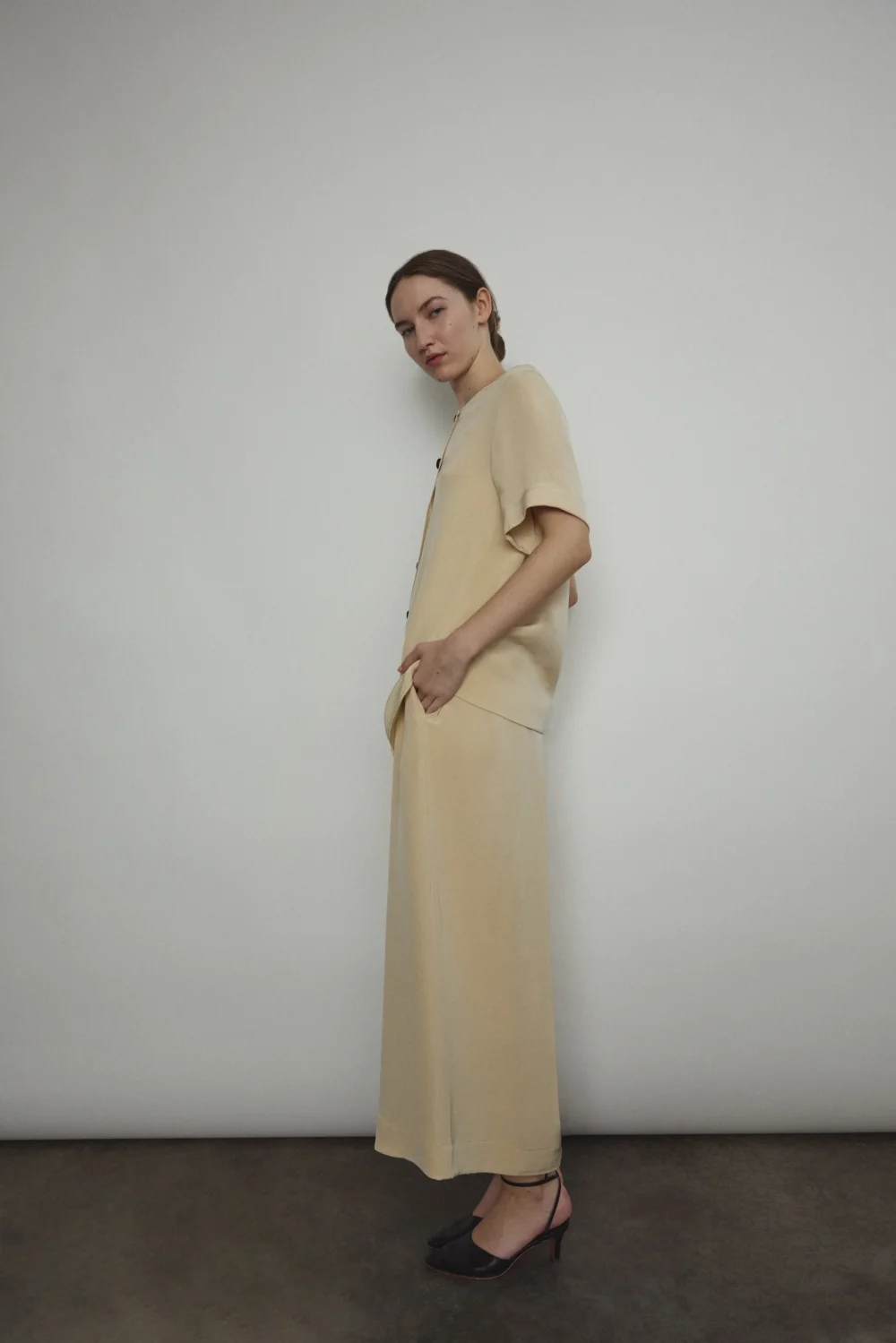 Alix Silk Crepe Pant - Beige