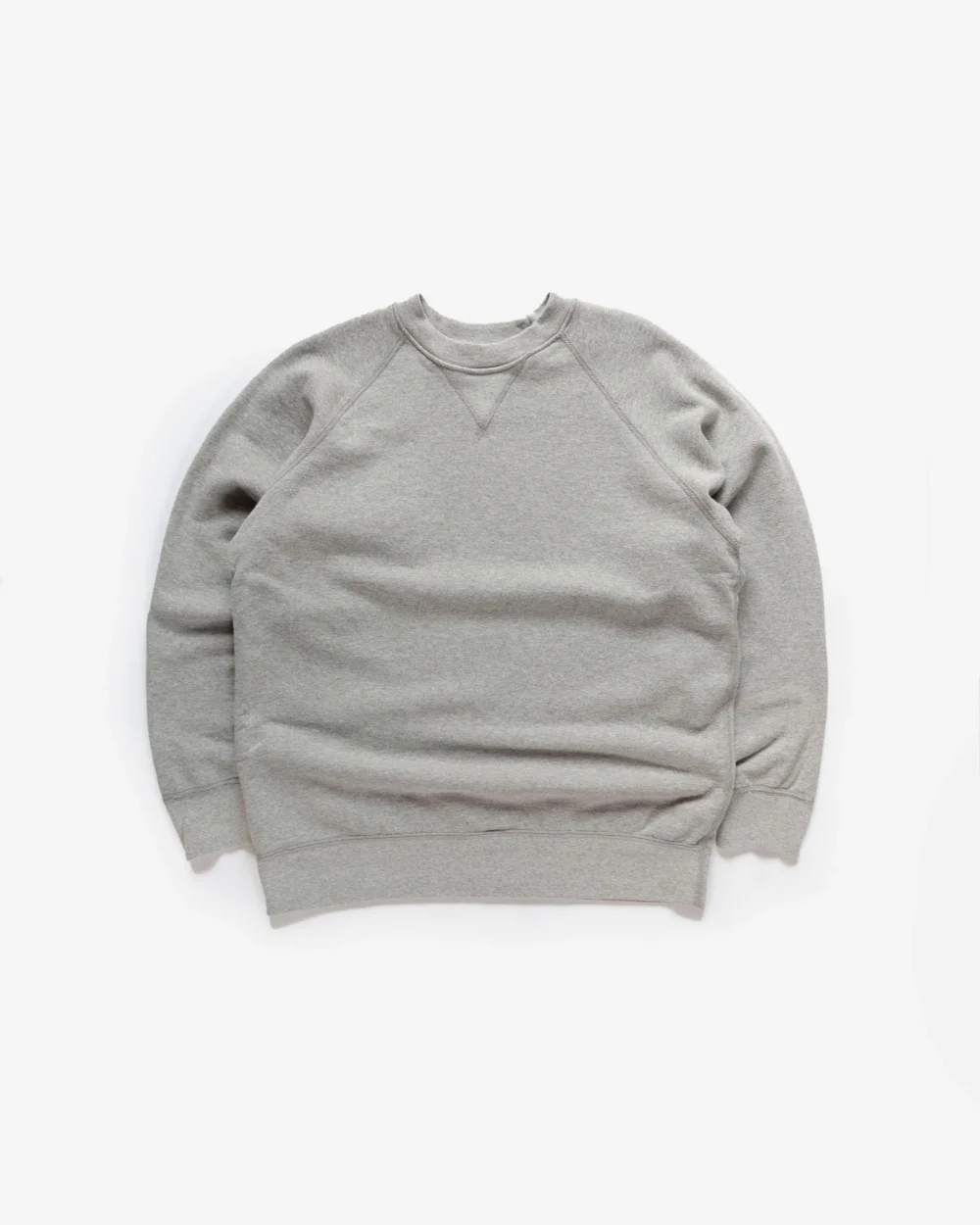 The Raglan Crewneck in Heather