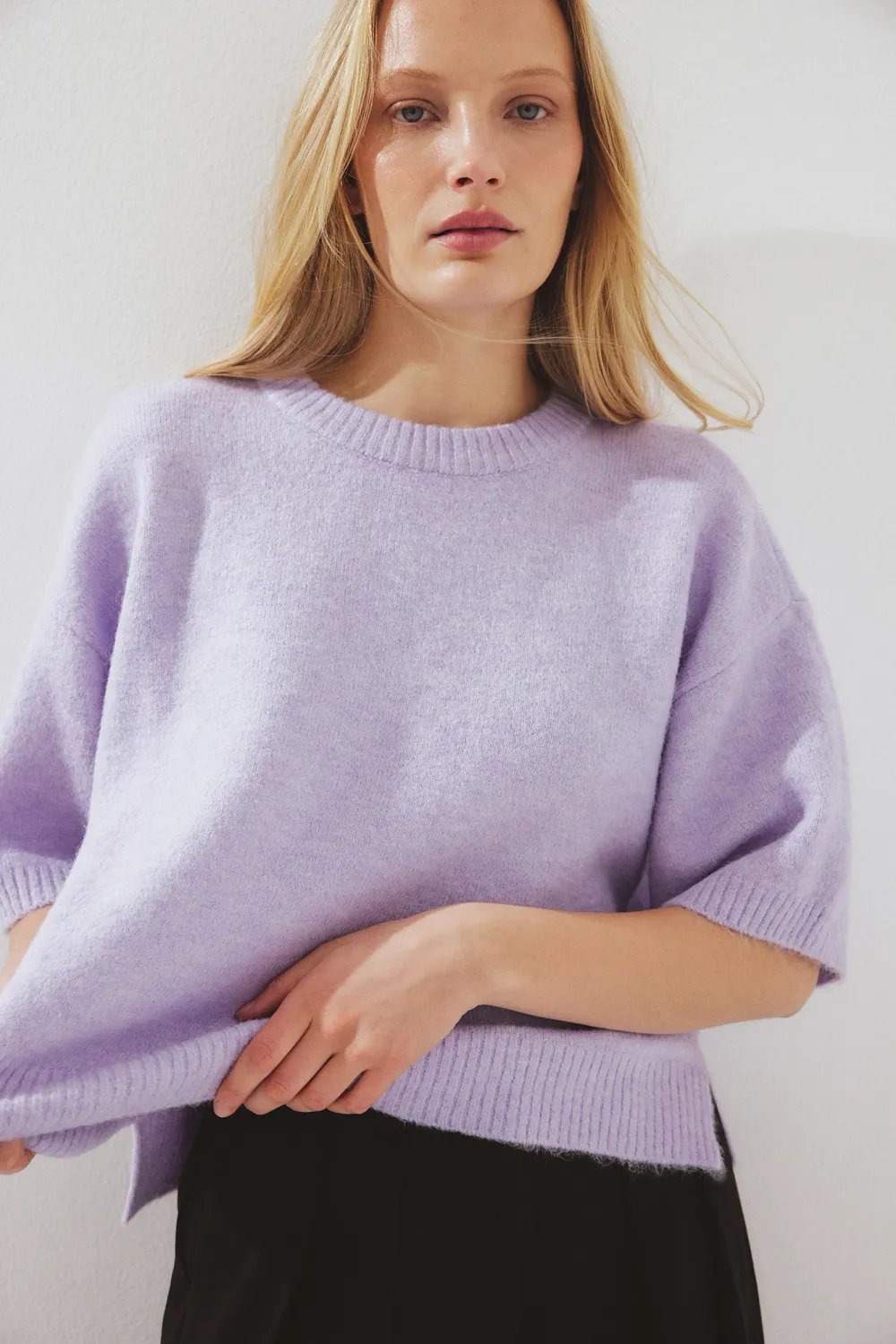 Knitted Short Sleeve Sweater - 5