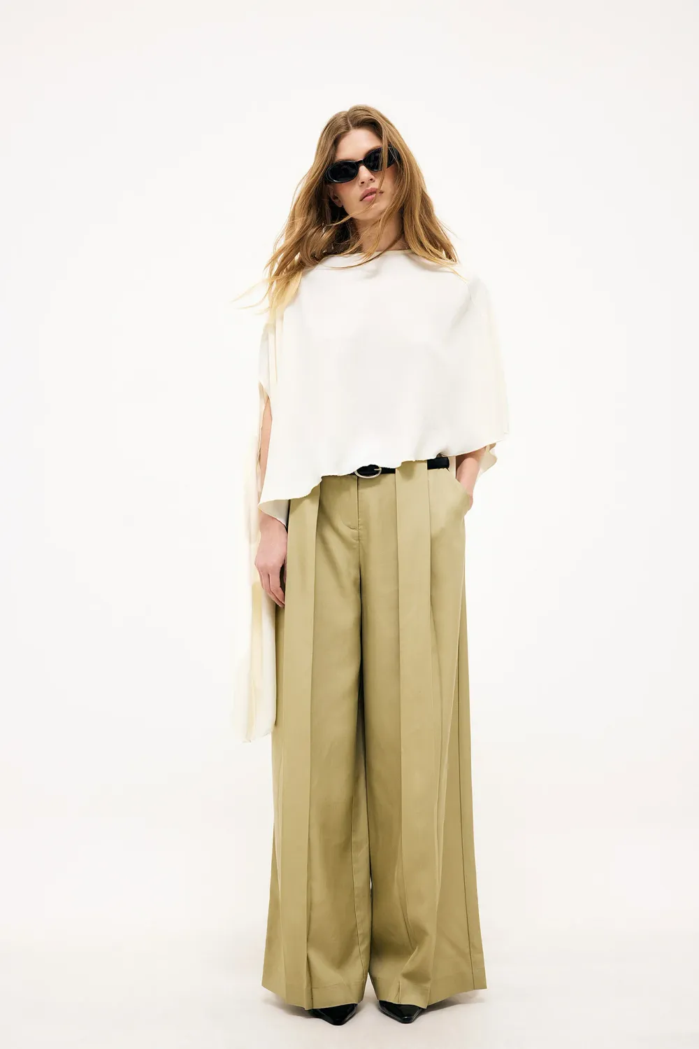 Wide Waist Detail Pants