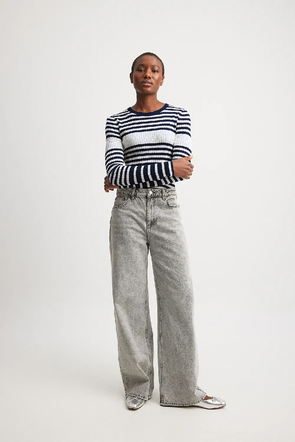 Fine Knitted Striped Sweater - 3