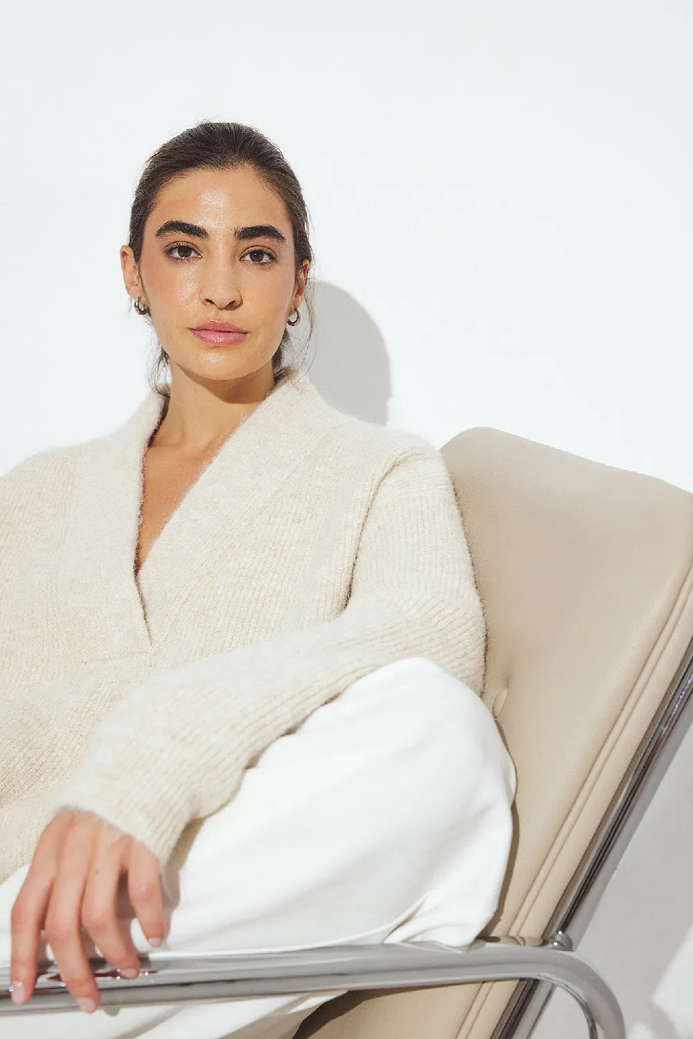 Knitted Oversized V-Neck Sweater - 2