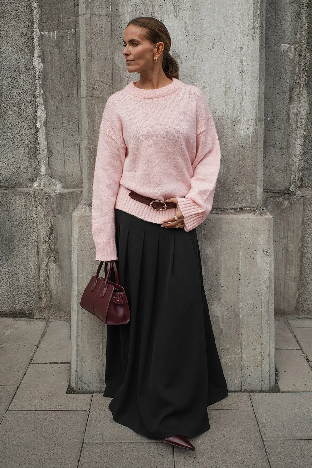 Round Neck Wool Blend Knitted Sweater