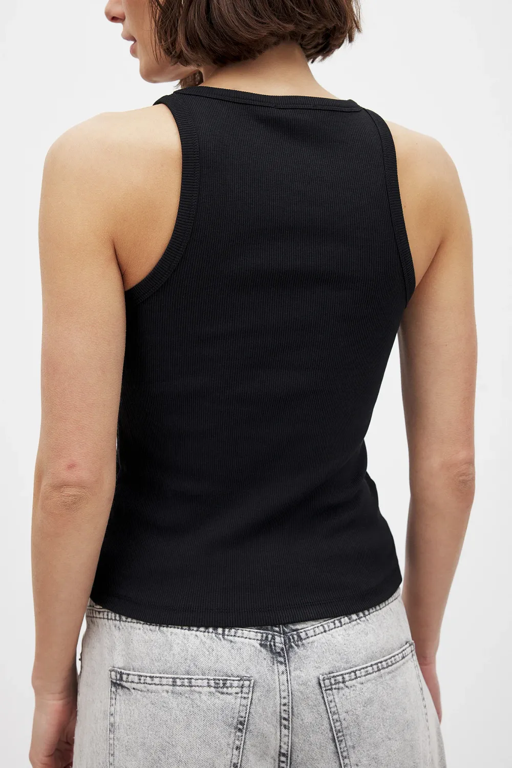 Ribbed Tank