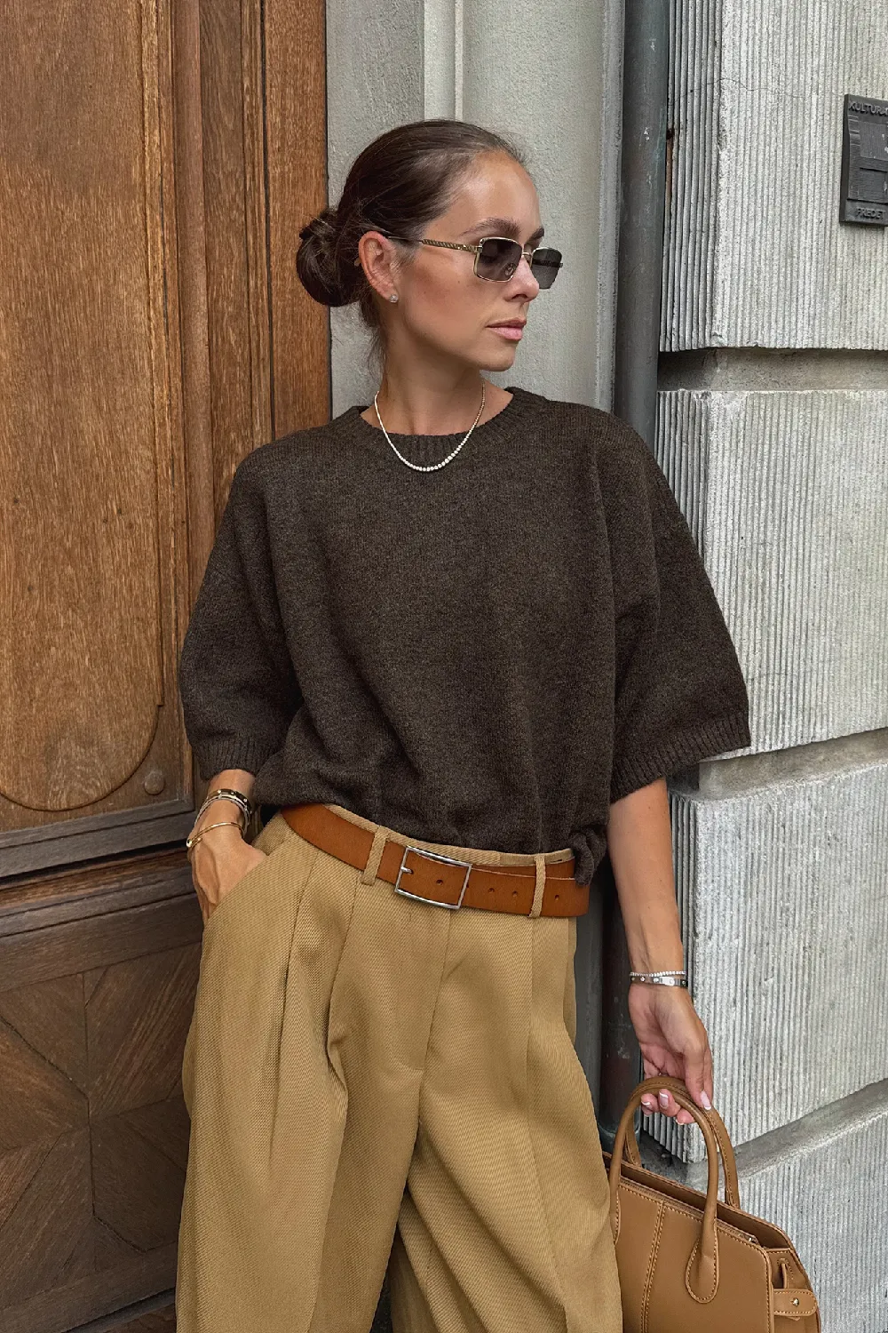 Knitted Short Sleeve Sweater - 4