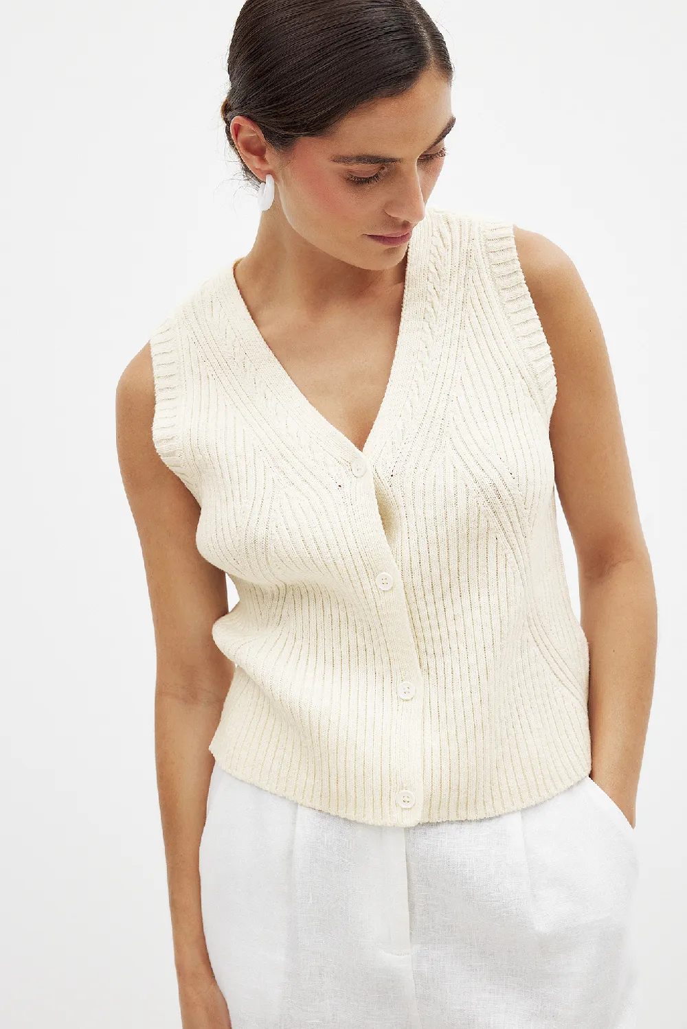 Knitted Sleeveless Top