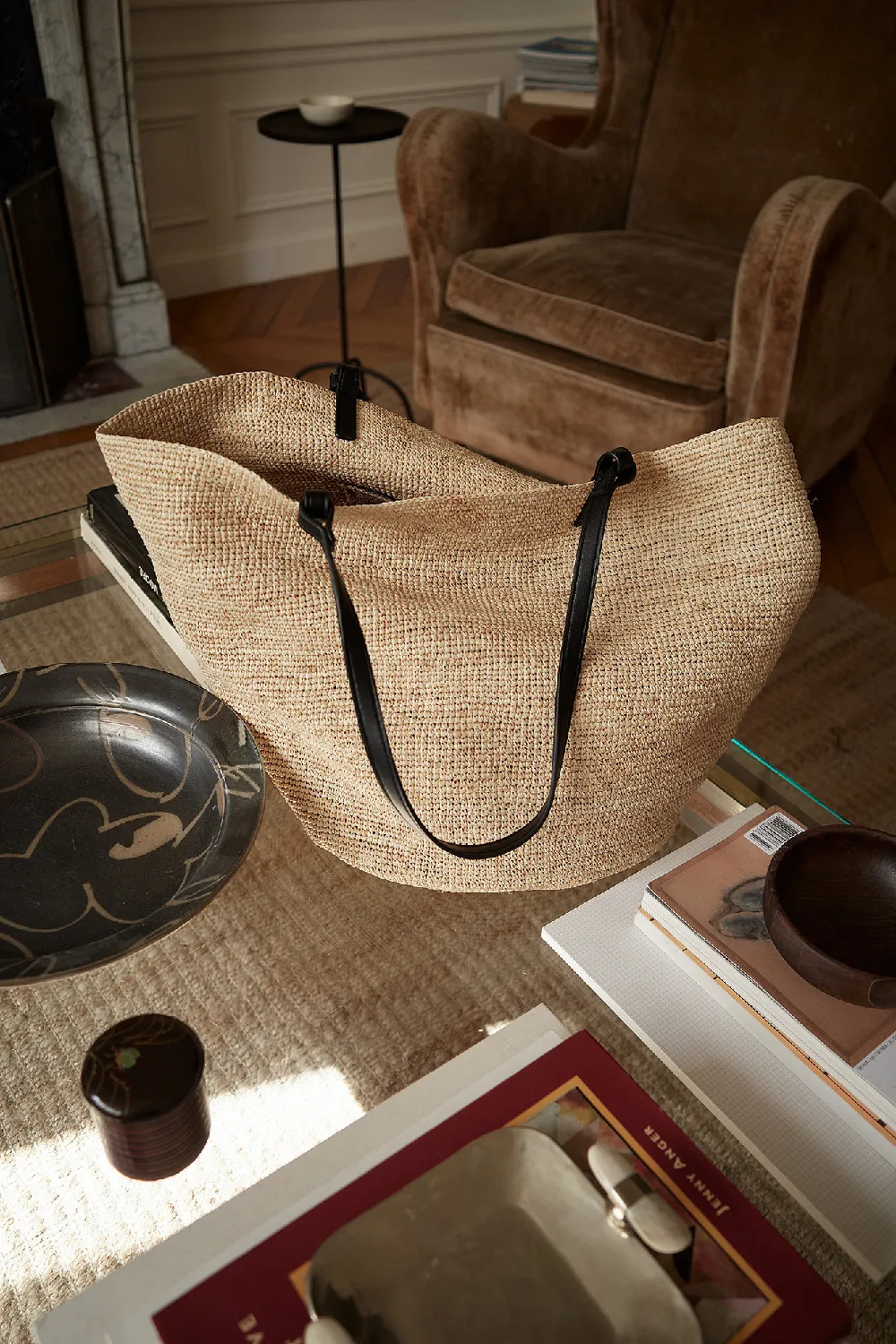 Natural Raffia Tote