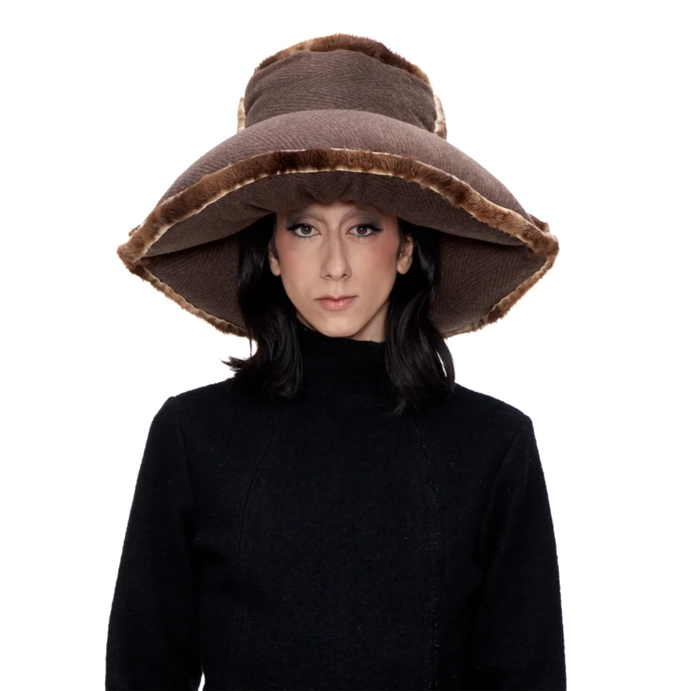 Artemis Tweed Hat with Fur Trim — Brown