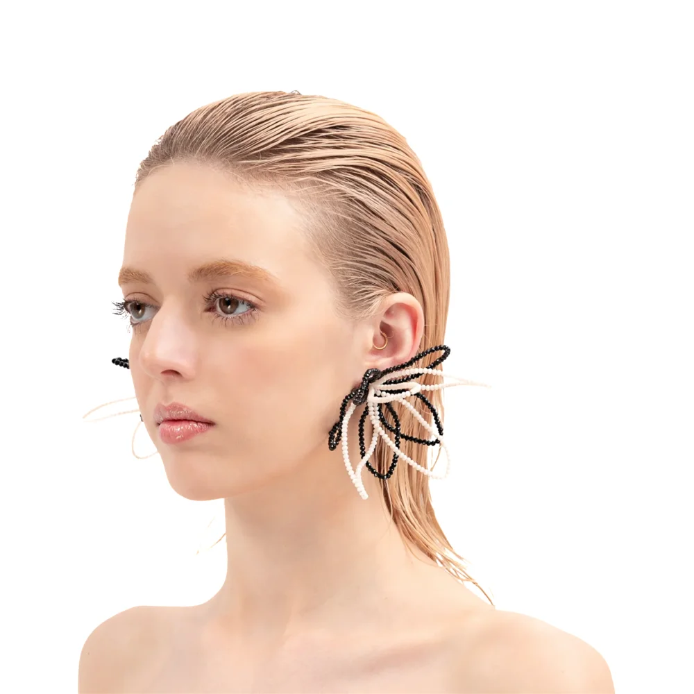 Poisoned Lilies in Multi Beige and Black - 2