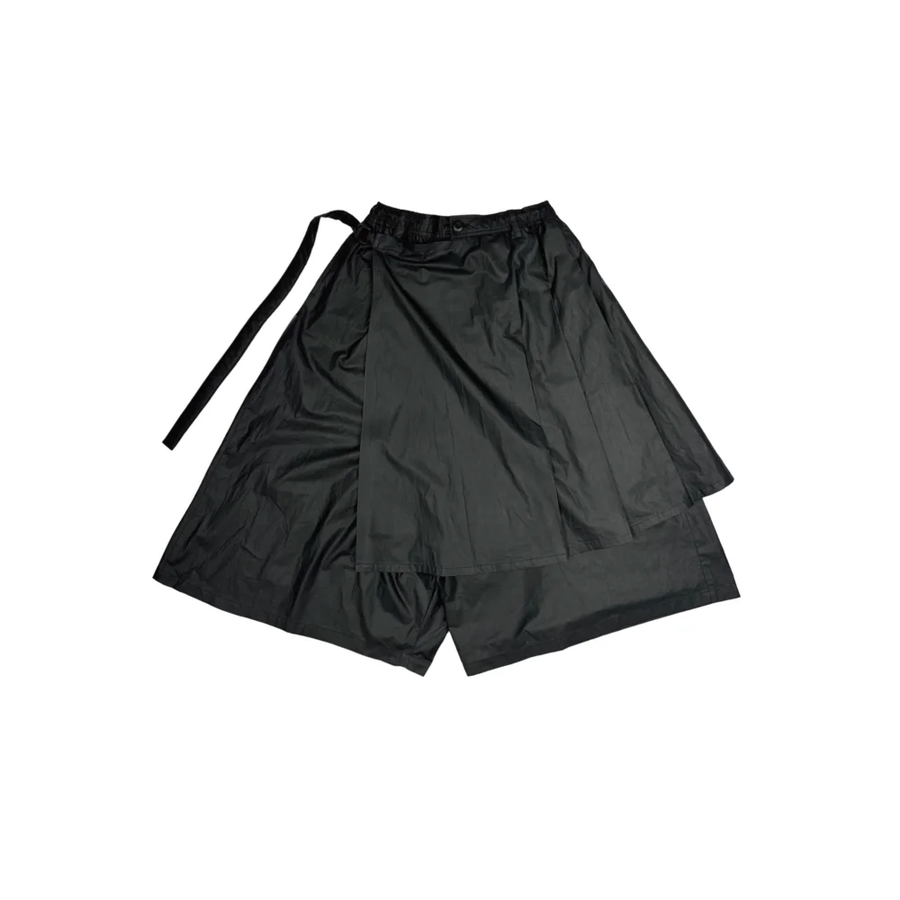 LAYERED SHORTS