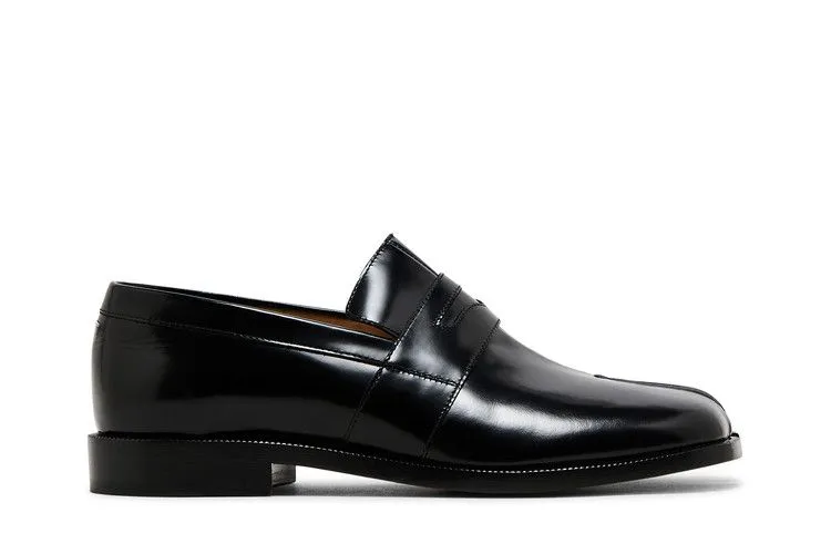 Maison Margiela Wmns Tabi Penny Loafers 'Black'