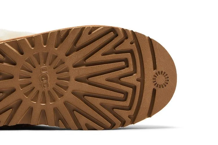 UGG Wmns Classic Chillapeak Boot 'Chestnut' - 5