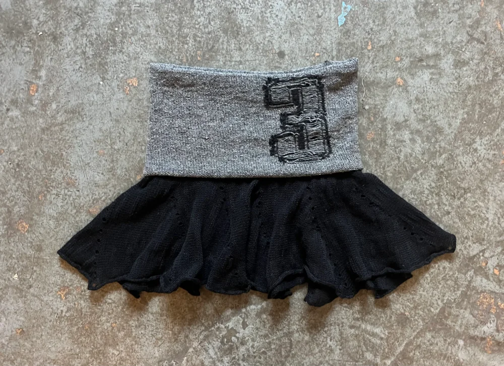 Ruffle mini skirt