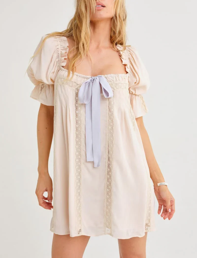 Heirloom Mini Dress | Dove