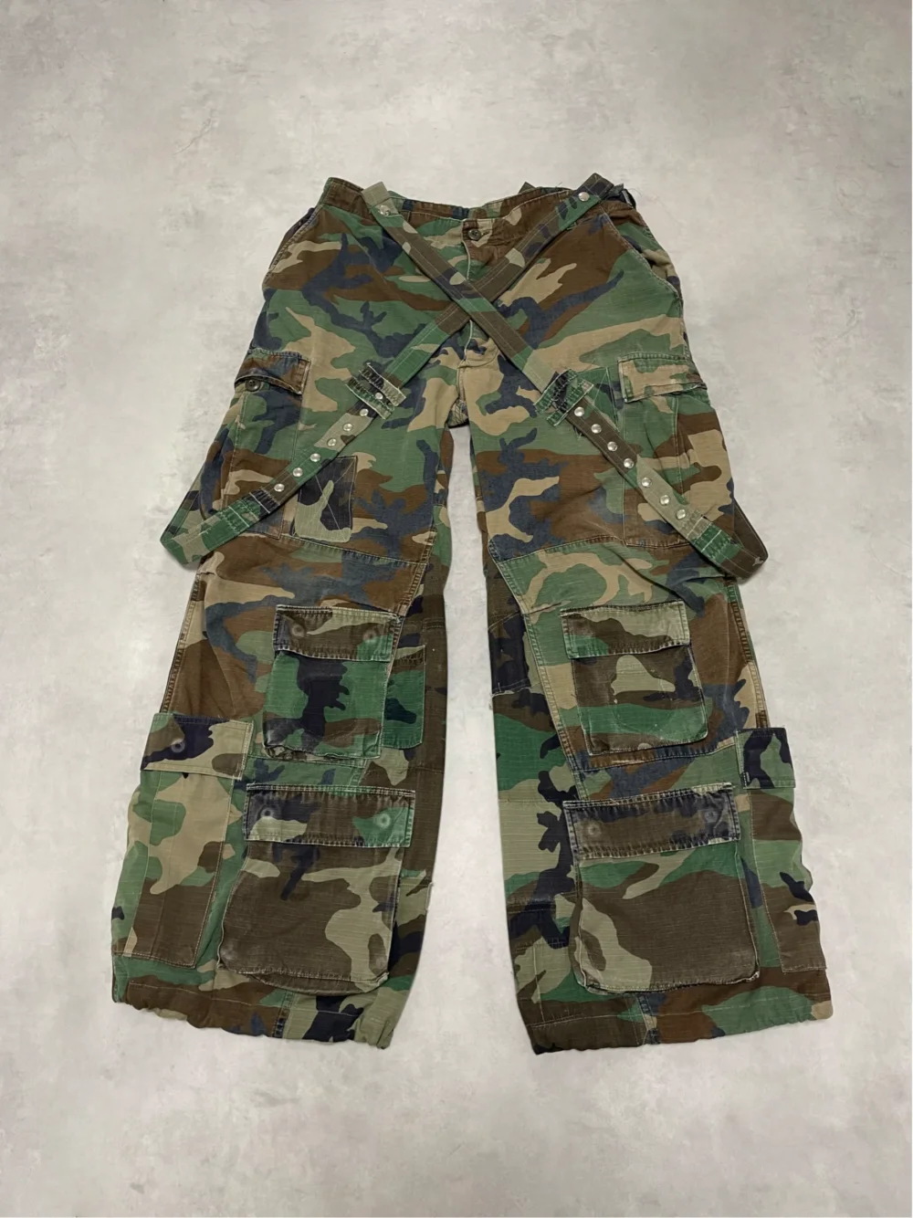Camouflage Multi Pocket Baggy Pants