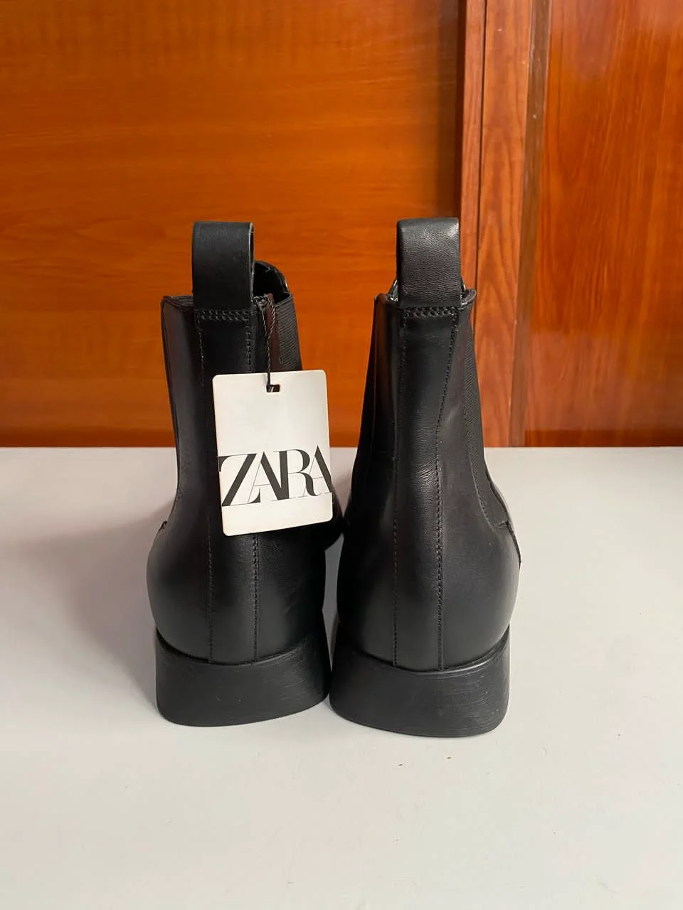 Zara chelsea boots 45