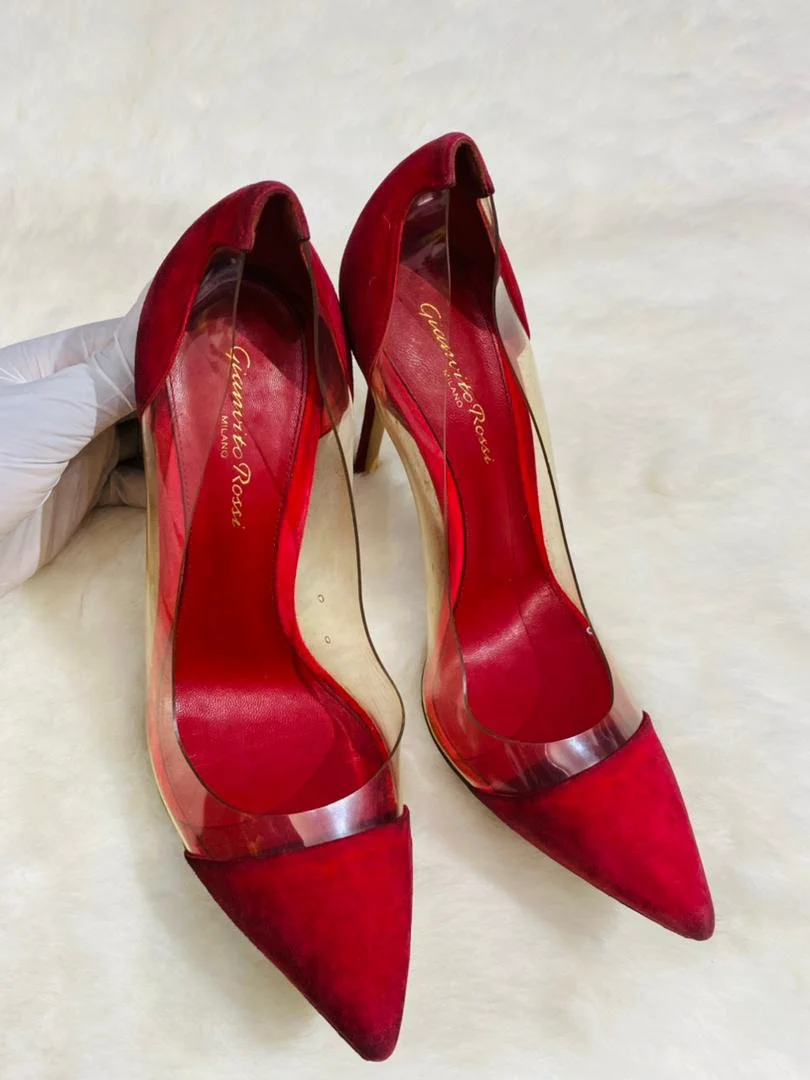 Gianvito rossi pumps. 38.5