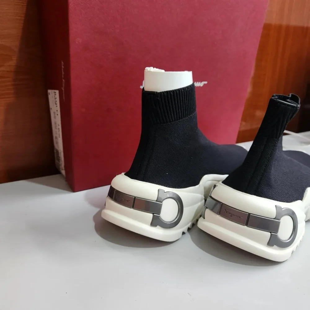 Salvatore Ferragamo sock sneakers 8C