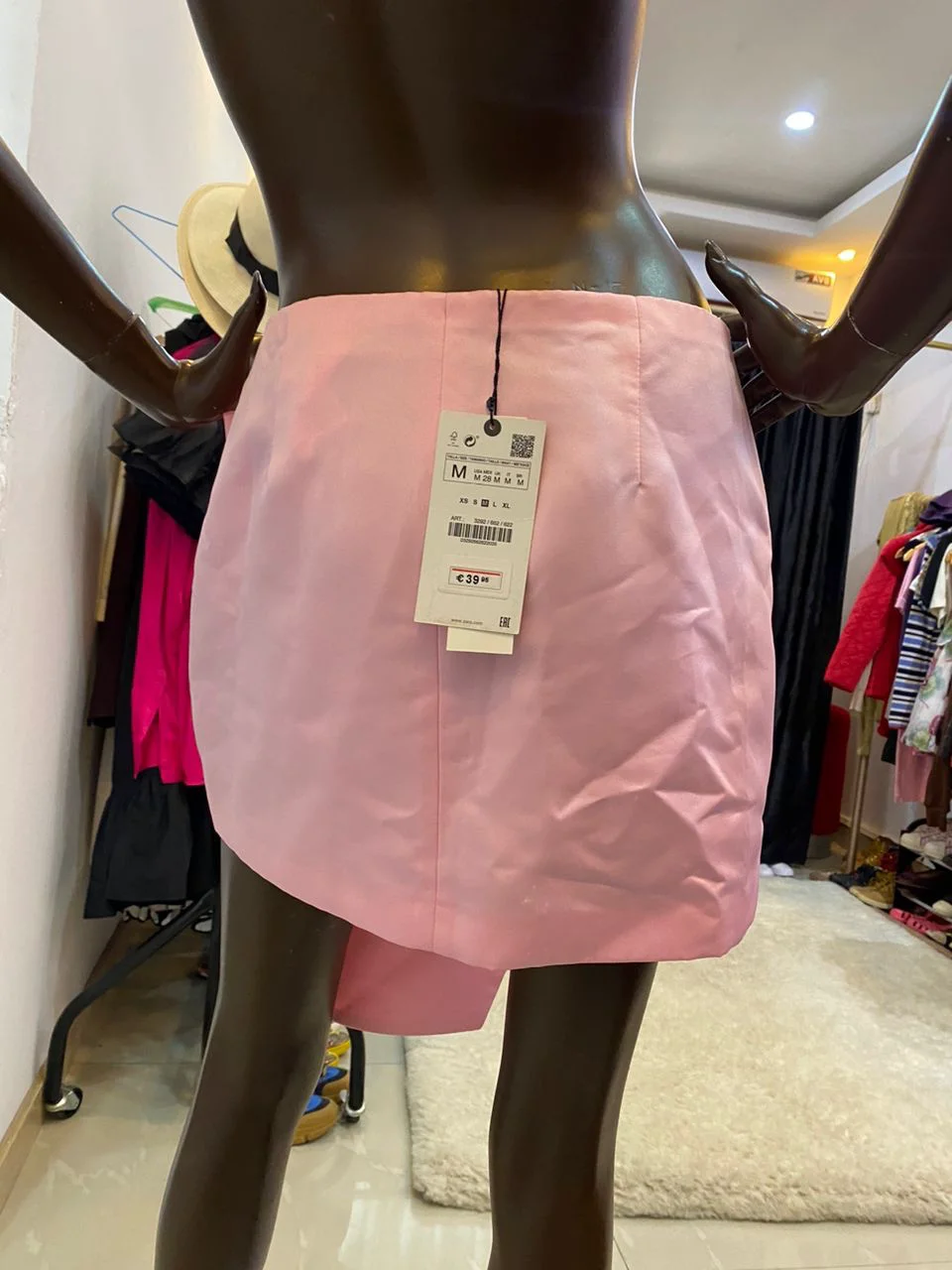 Zara mini skirt M