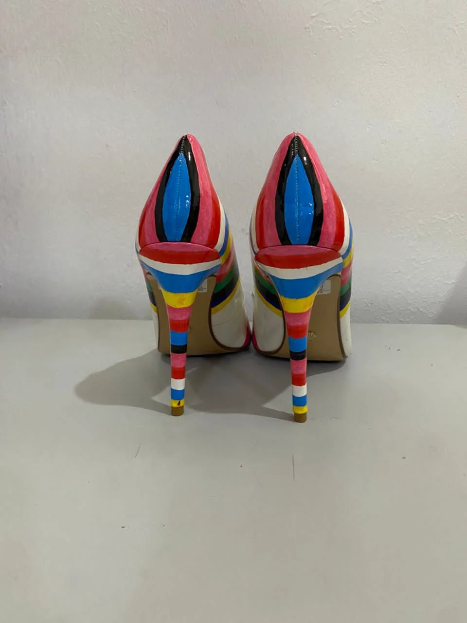 Dune pumps 40