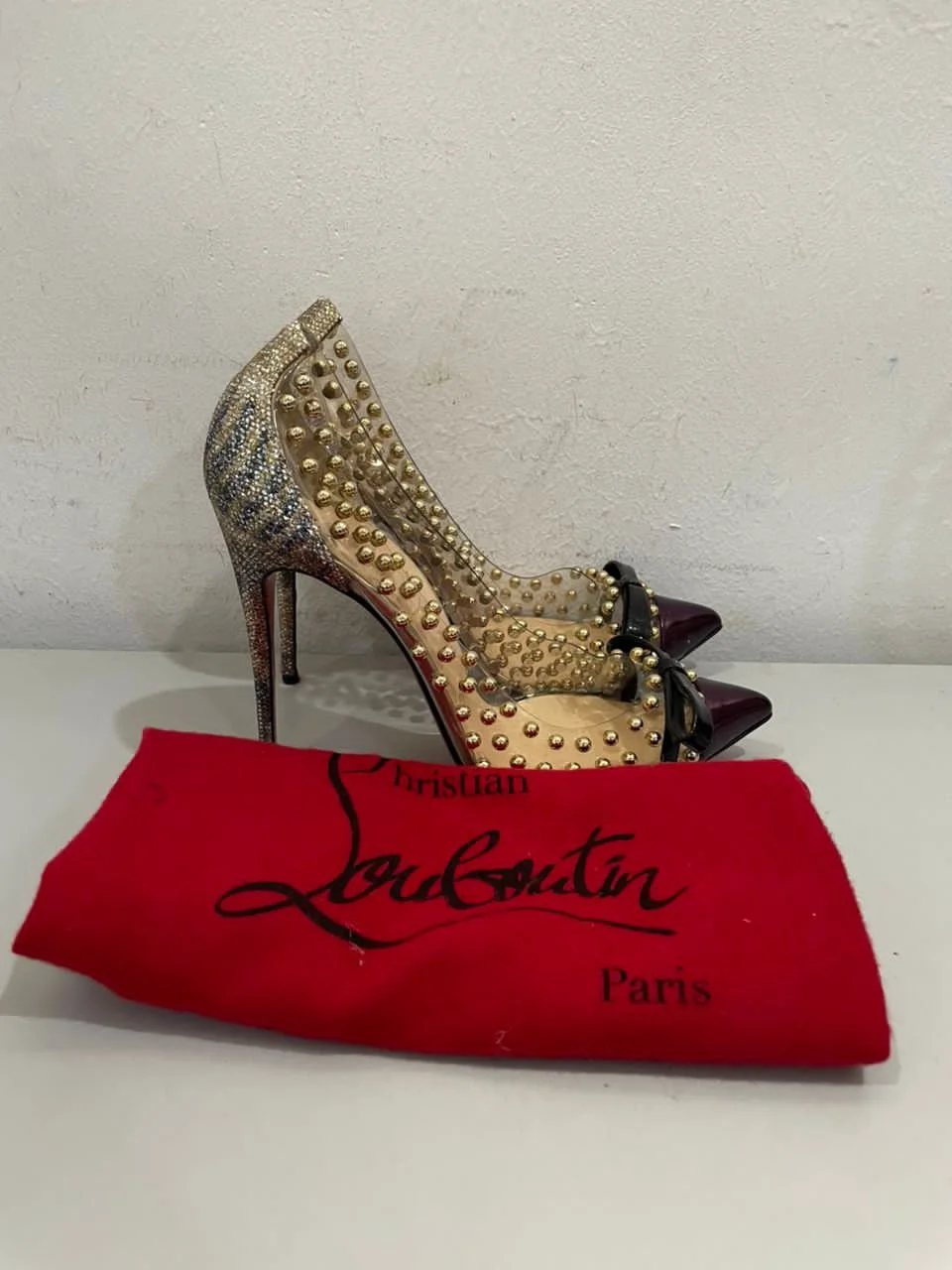 Christian Louboutin pumps 39