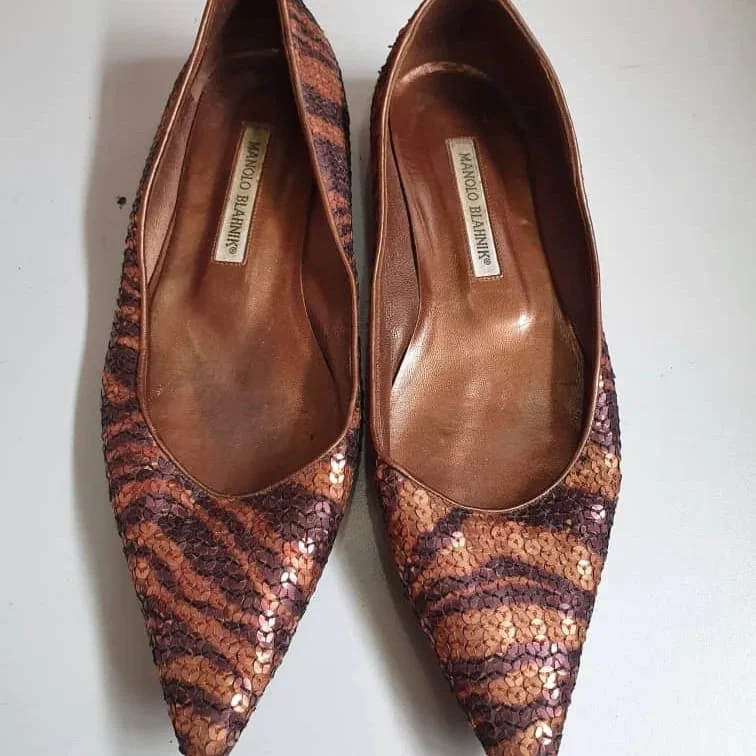 Manolo Blahnik flats 38.5