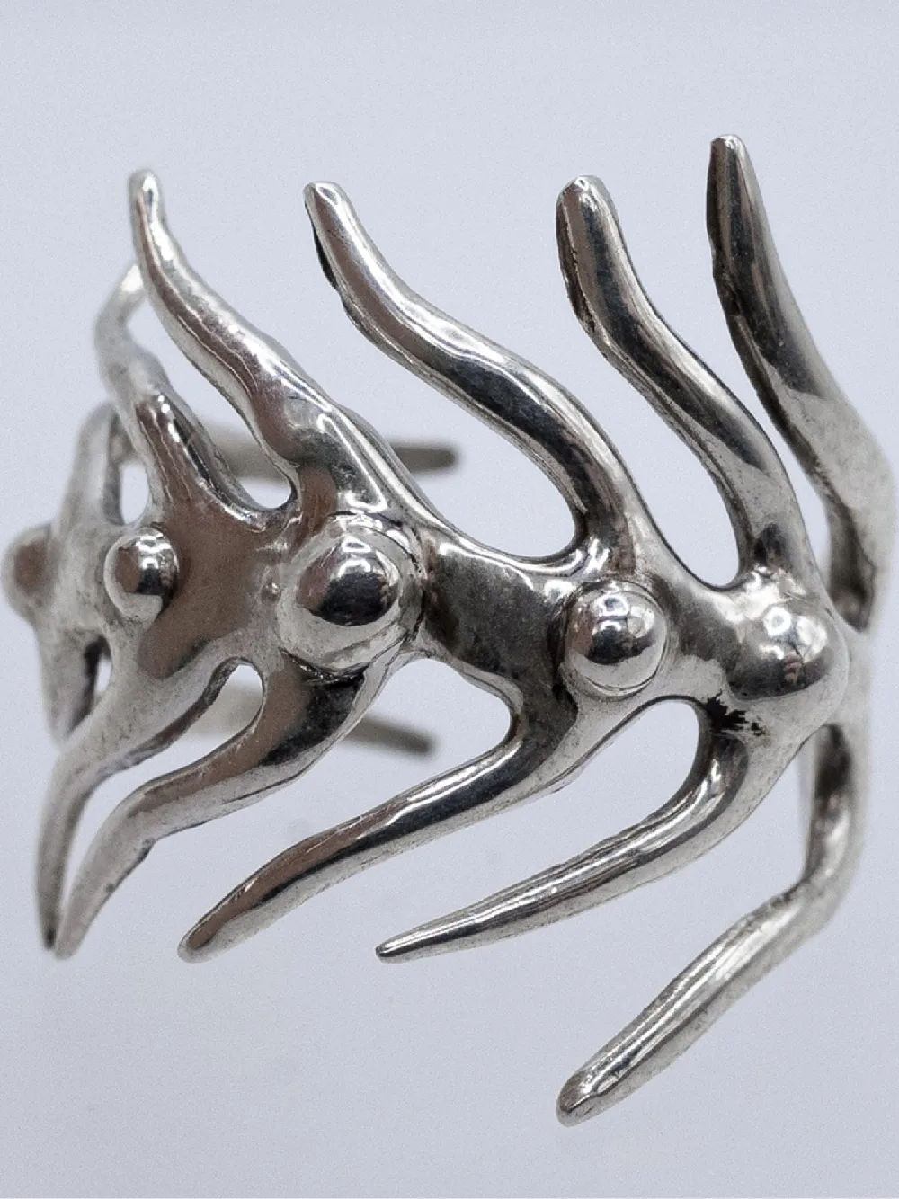 Sharp Spine Ring - 2