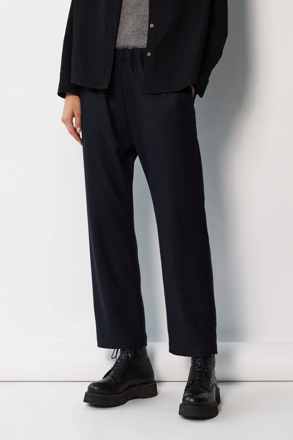 CROSBY PANT IN CASHMERE FLANNEL / NAVY