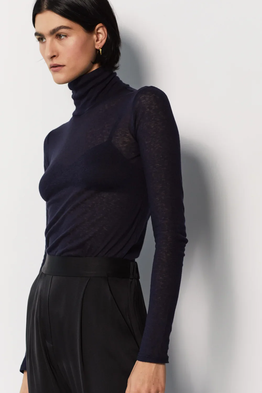 LUCIE TURTLENECK / NAVY