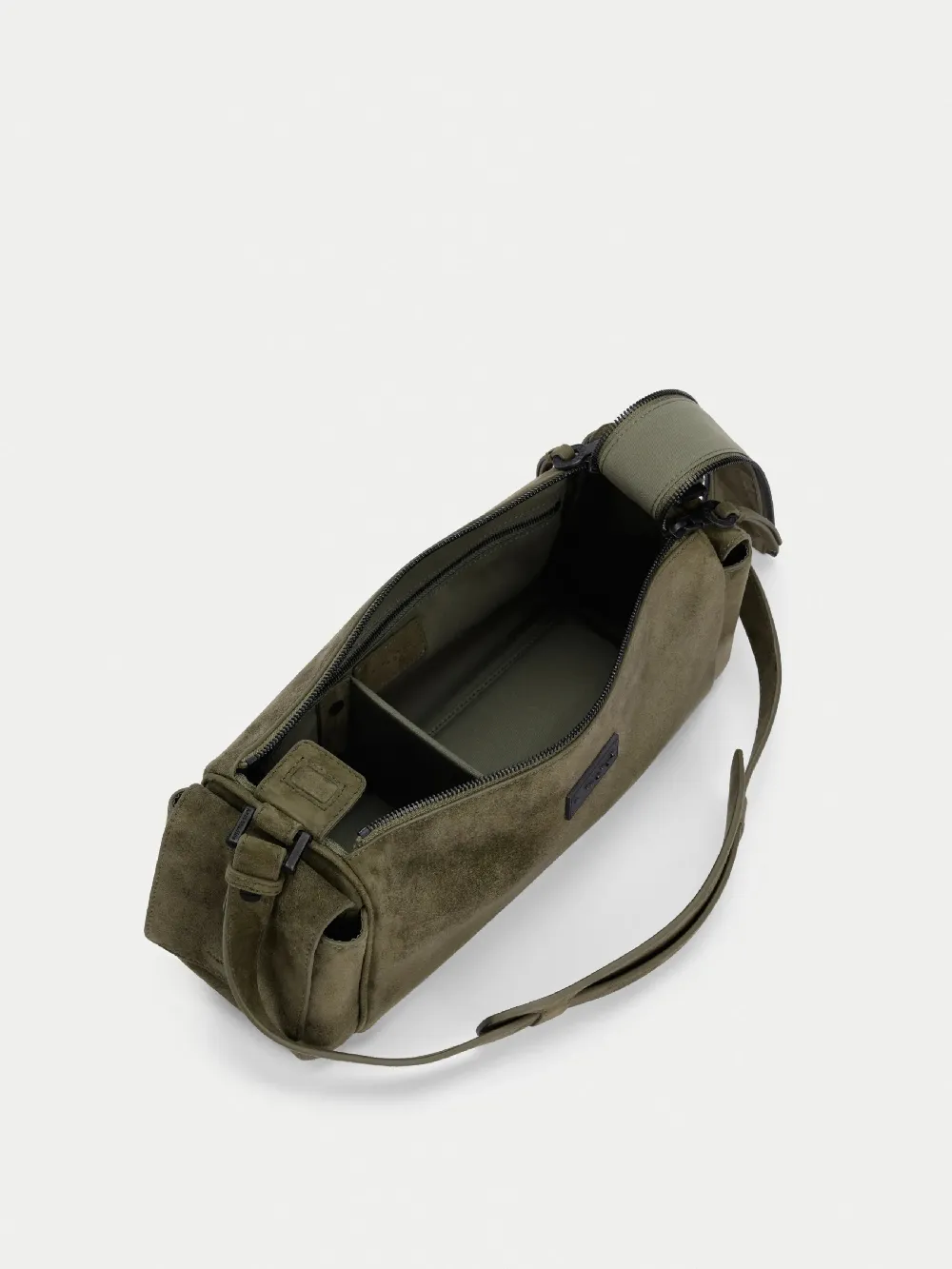 Capture Medium Sling Bag - 5