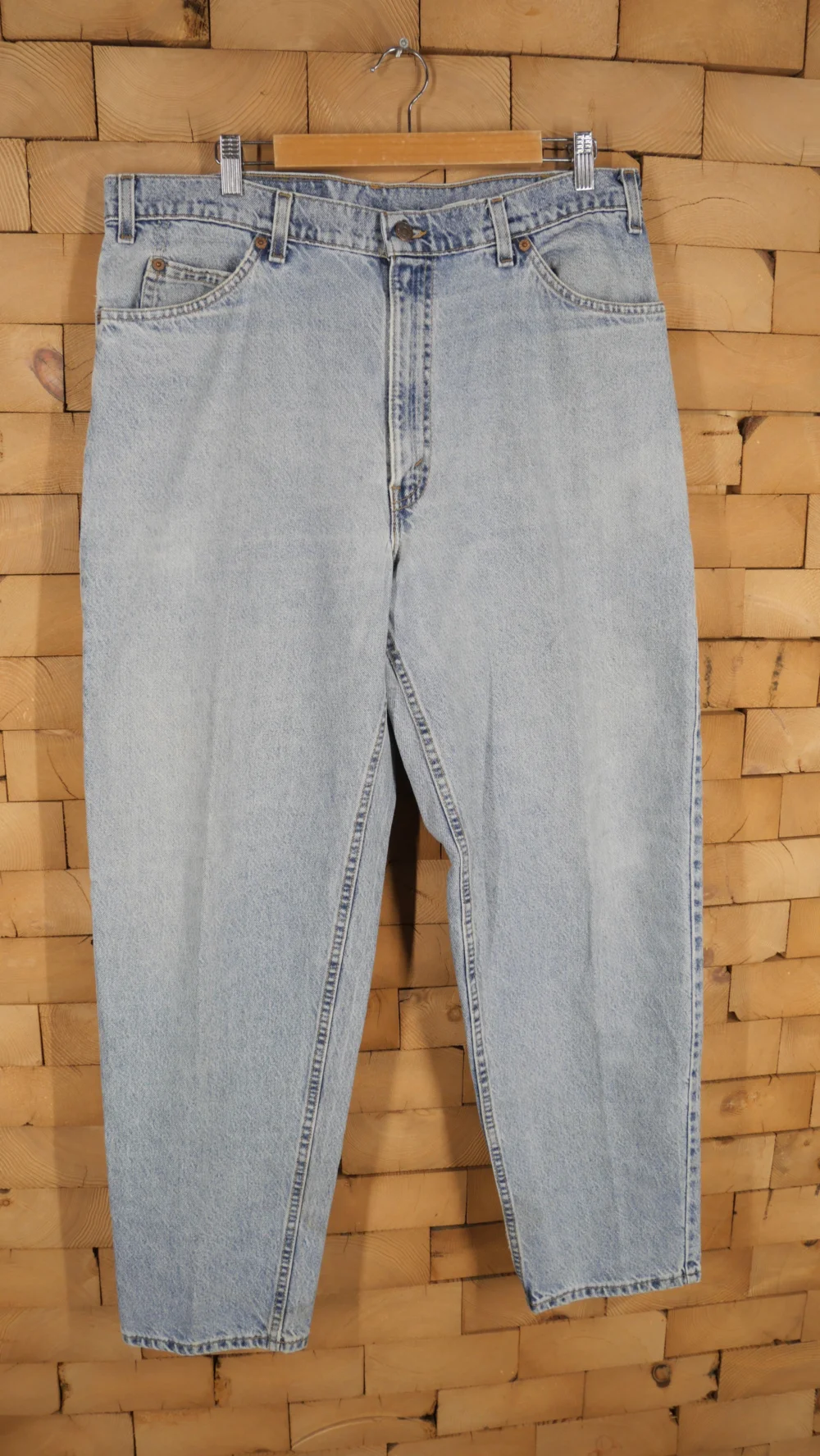 1990s Baggy Levi's | 38 - 3