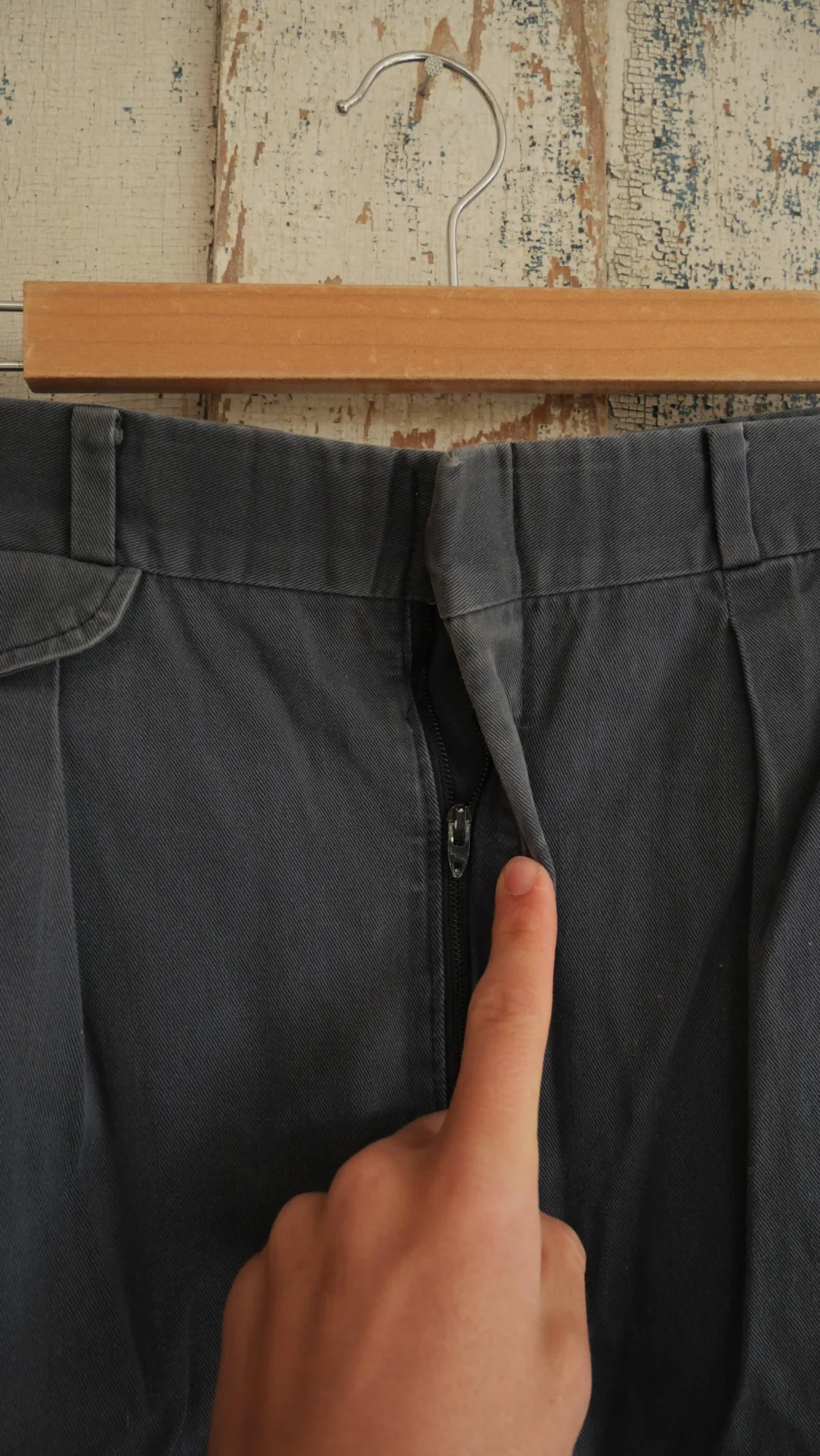 1980s Pleated Chinos | 36 - 4