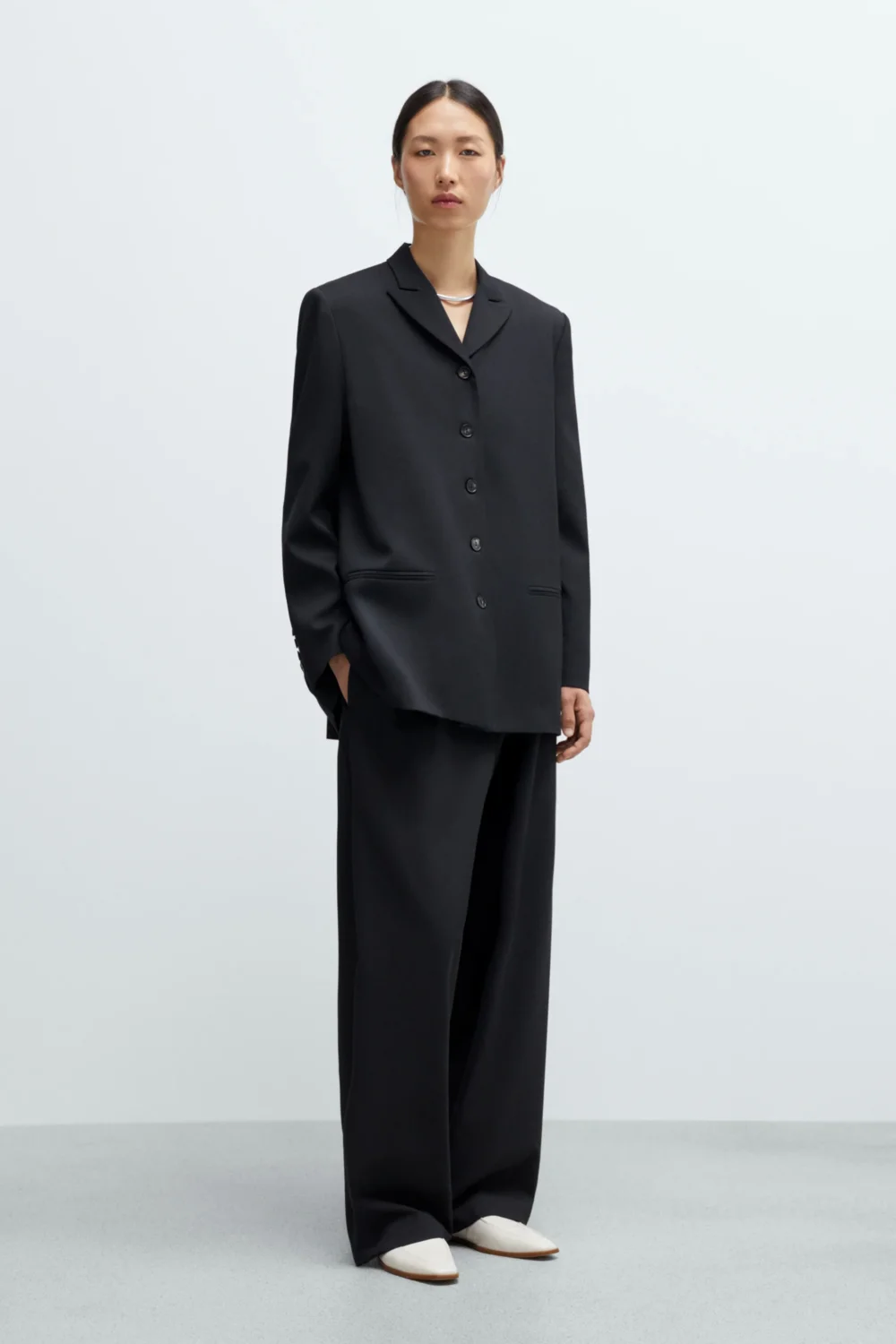 TAILORED BLAZER