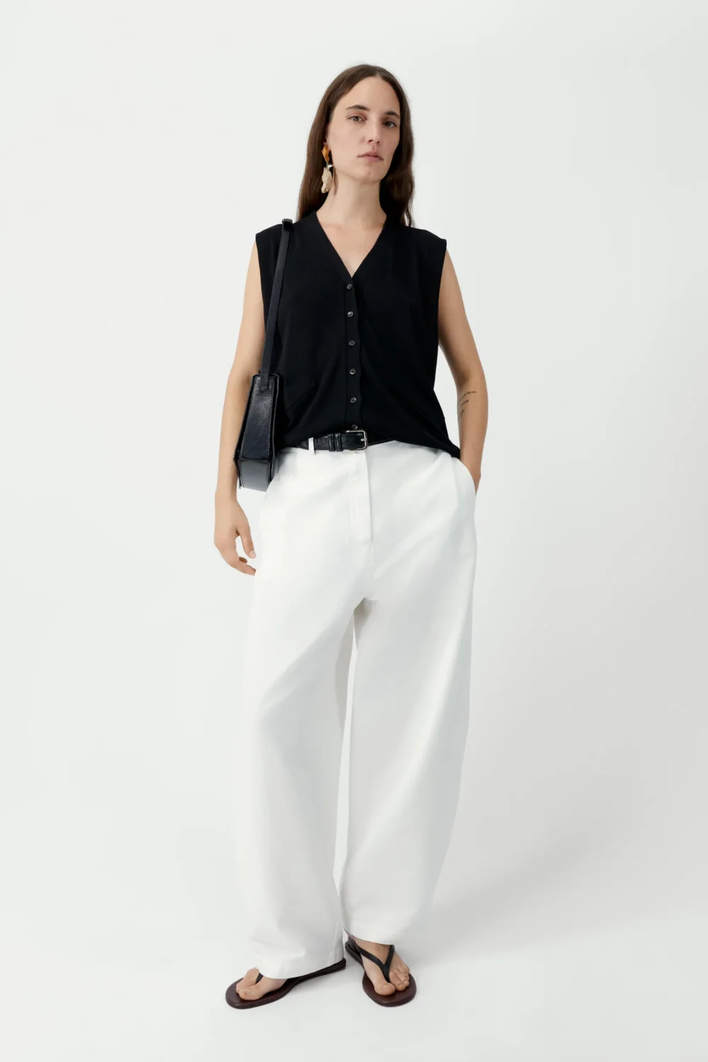 COTTON & LINEN CURVED PANTS