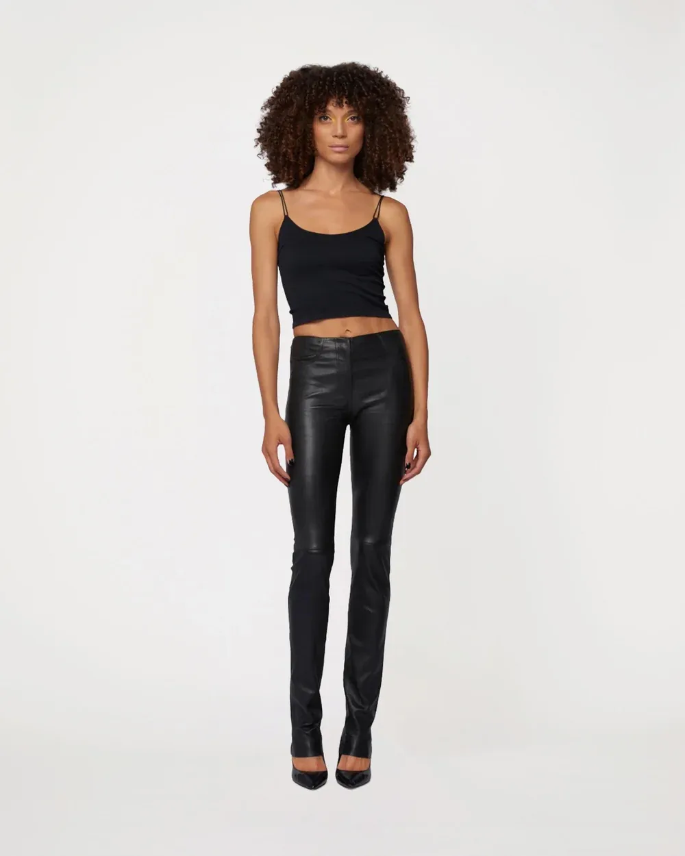 PIKA Straight Pants Black