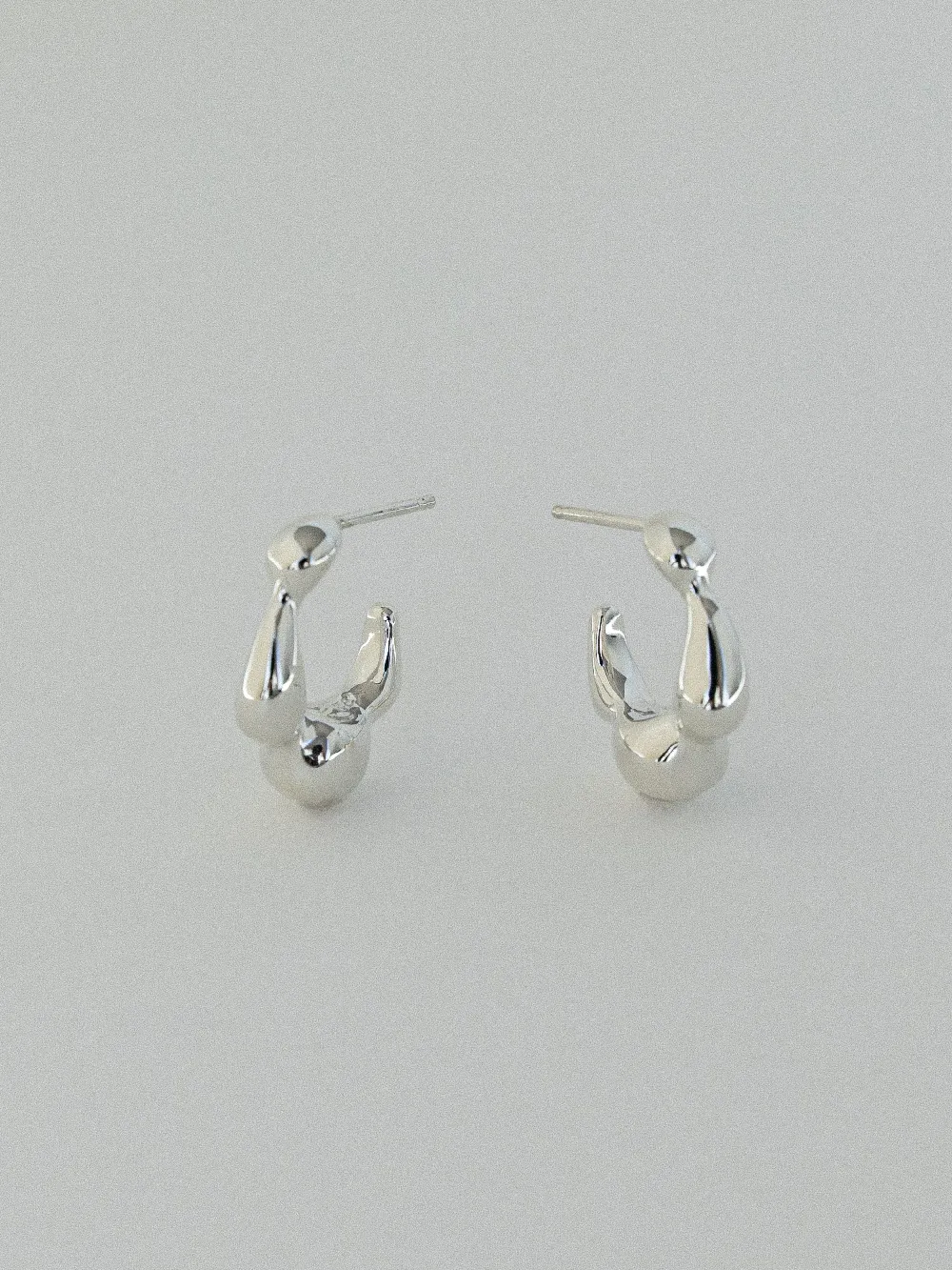 Arum Earrings