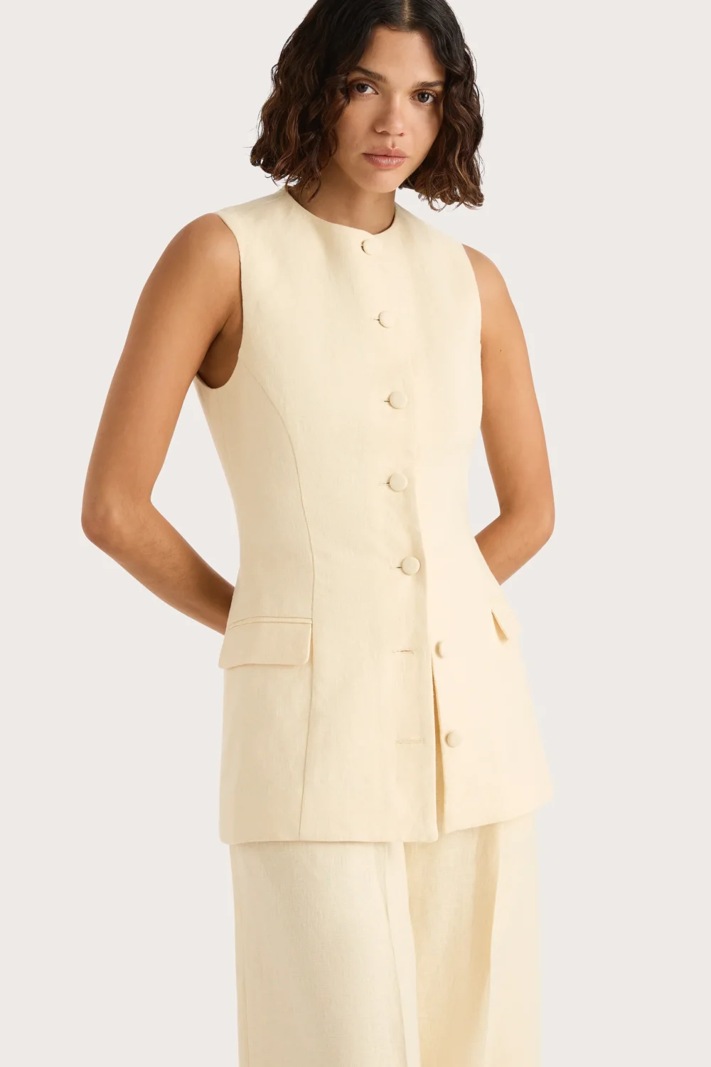 Jane Vest Butter - Final Sale
