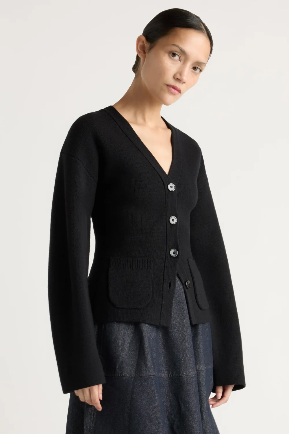Elinor Organic Cotton-Wool V-Neck Cardigan - 2