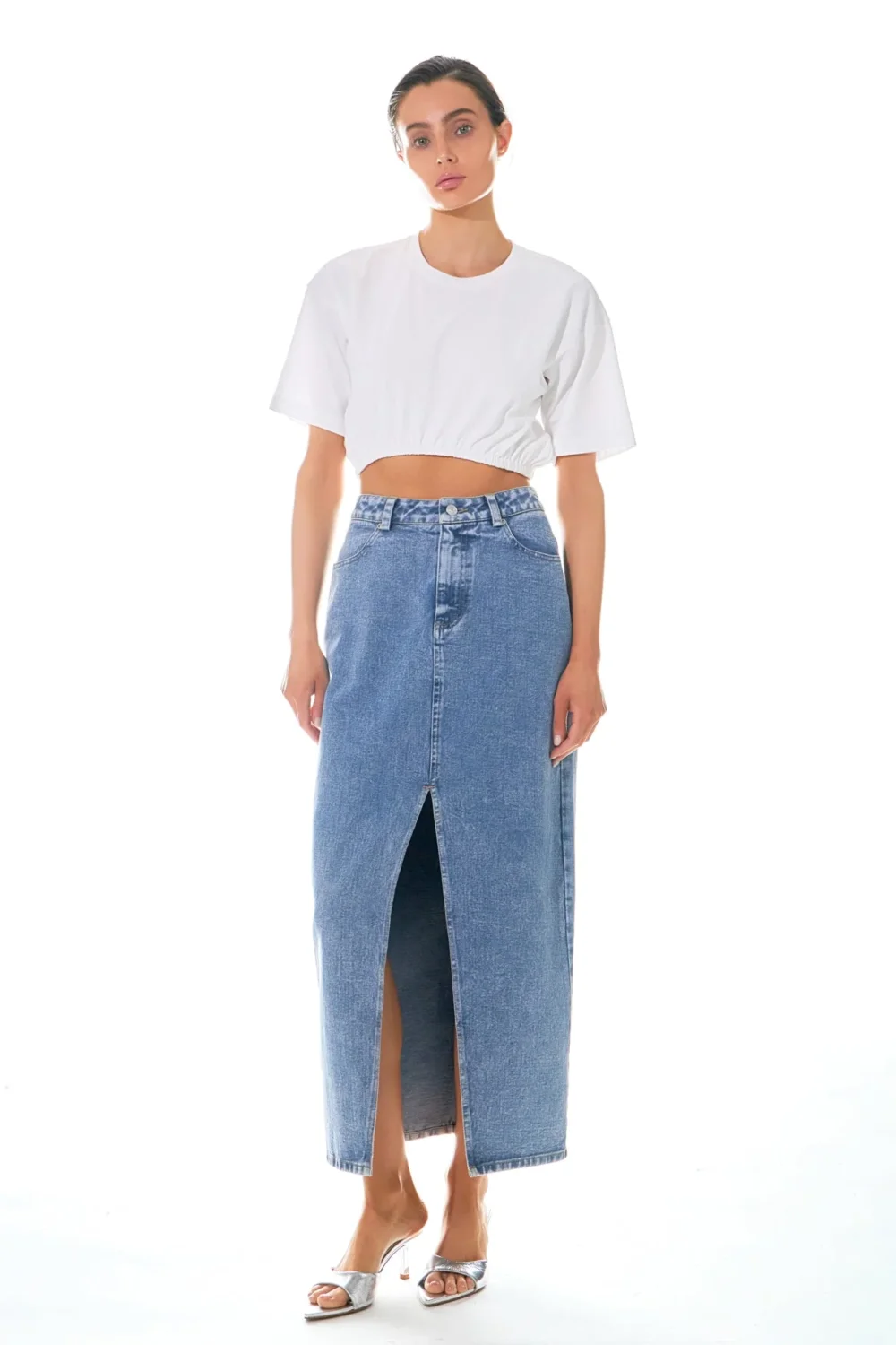 Cropped T-Shirt - 2