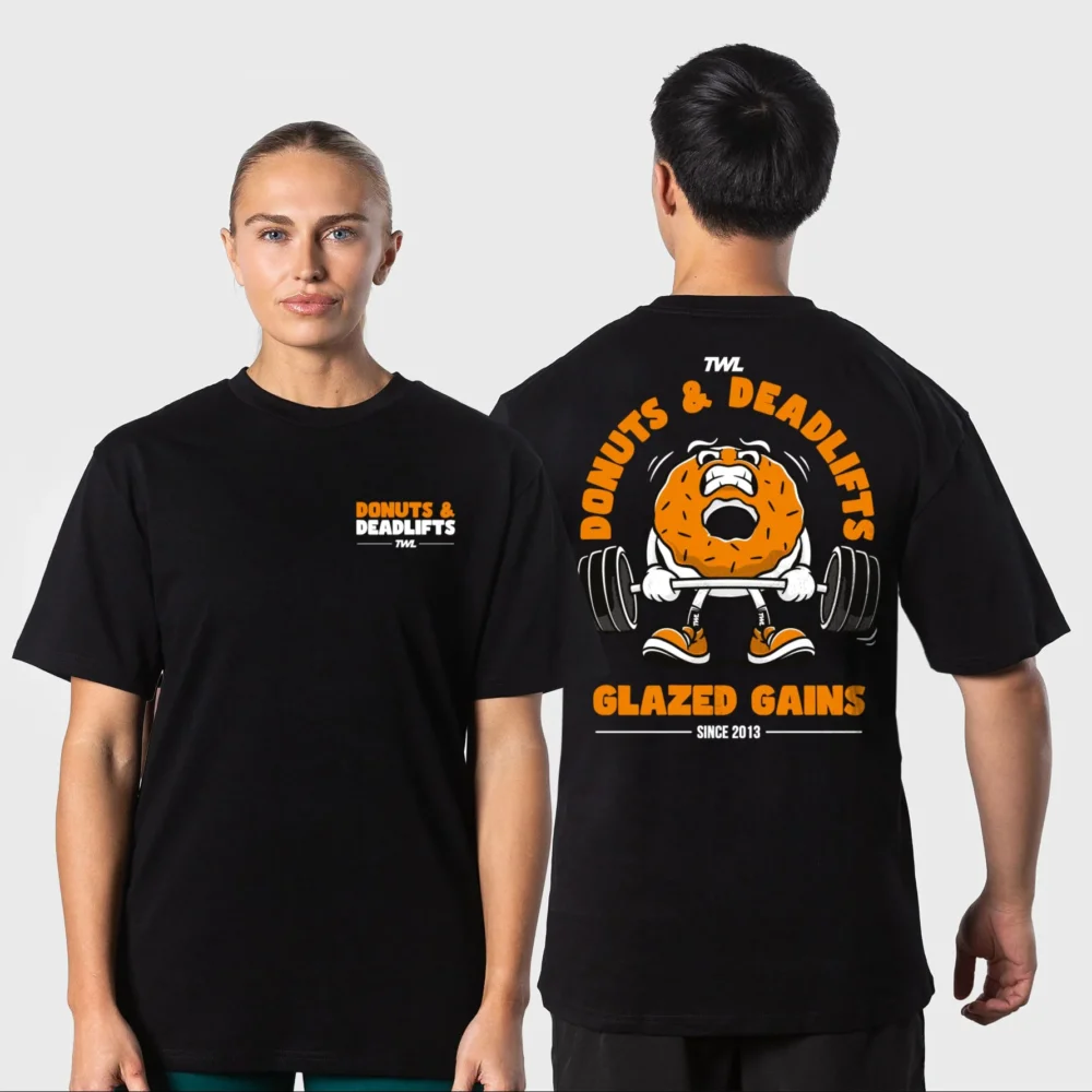 TWL - LIFESTYLE OVERSIZED T-SHIRT - DONUTS & DEADLIFTS - BLACK/ORANGE