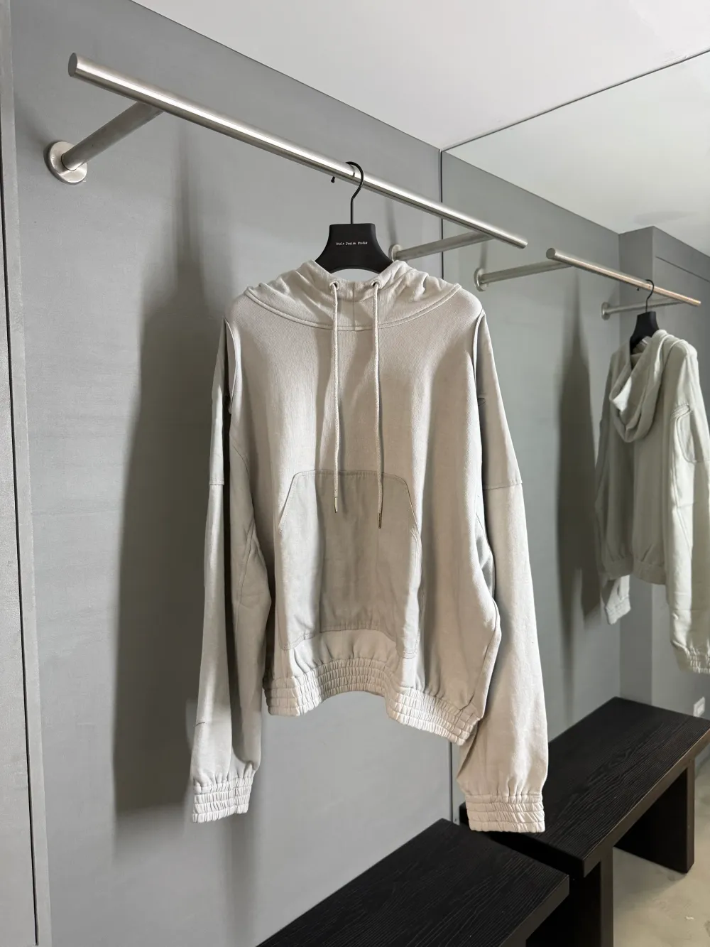 TONDOLO SHOULDER PATCH HOODIE