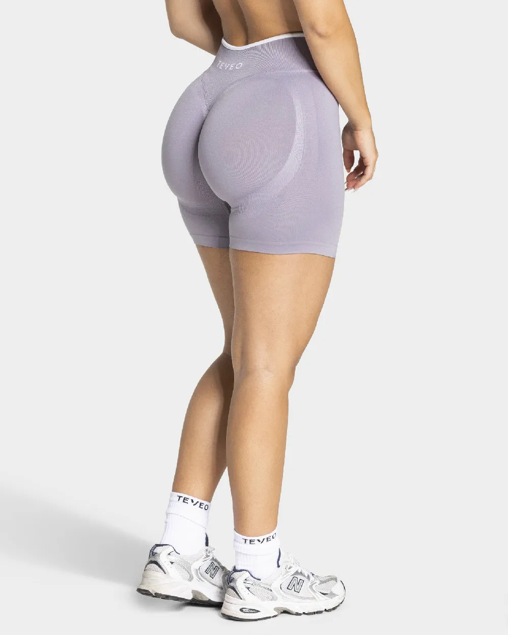 Contrastline Sculpt Scrunch Shorts ‘Lavender’
